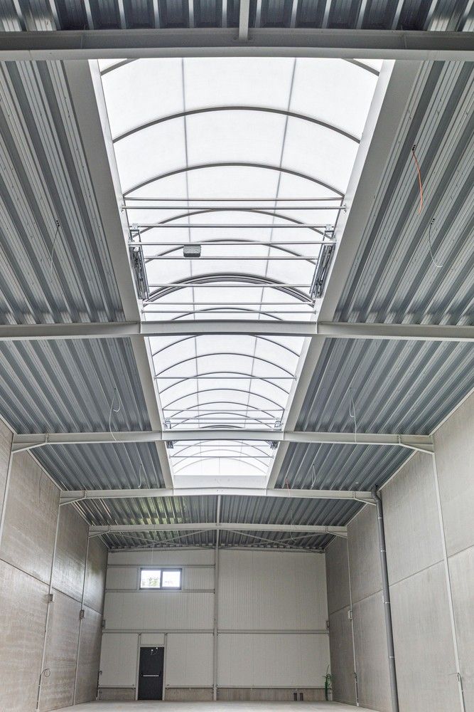 Nieuwbouwloods van 430 m² op toplocatie in Europark, Lanaken, te huur! foto 7