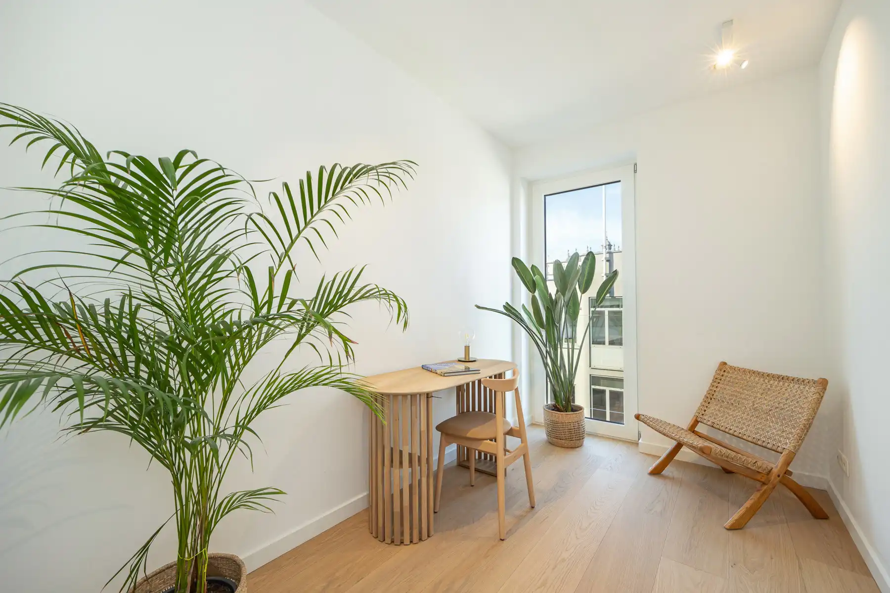 Stijlvol nieuwbouwappartement met terras in hartje Antwerpen foto 7