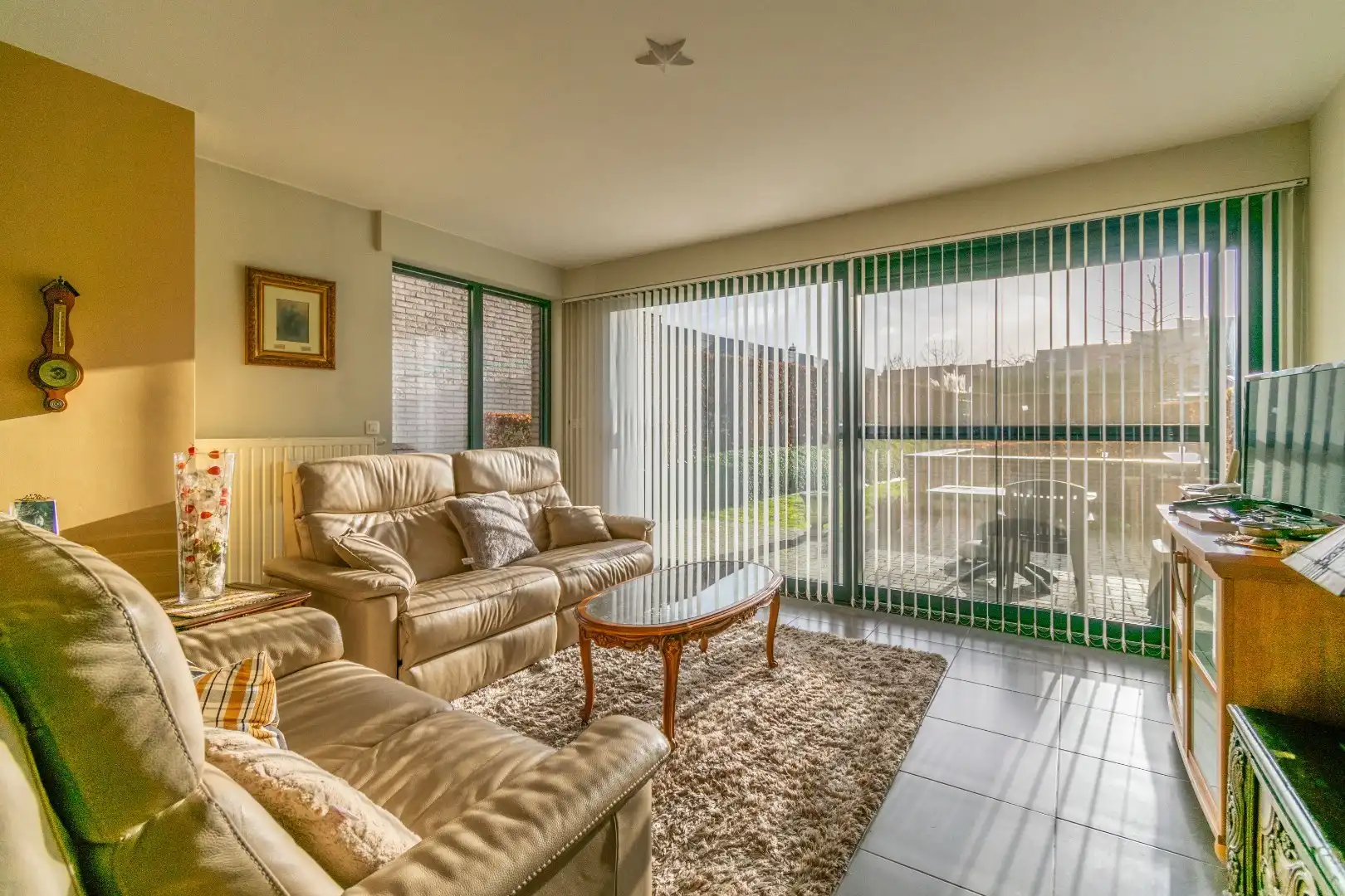 INSTAPKLAAR APPARTEMENT MET 3 SLAAPKAMERS + TUIN! foto 13