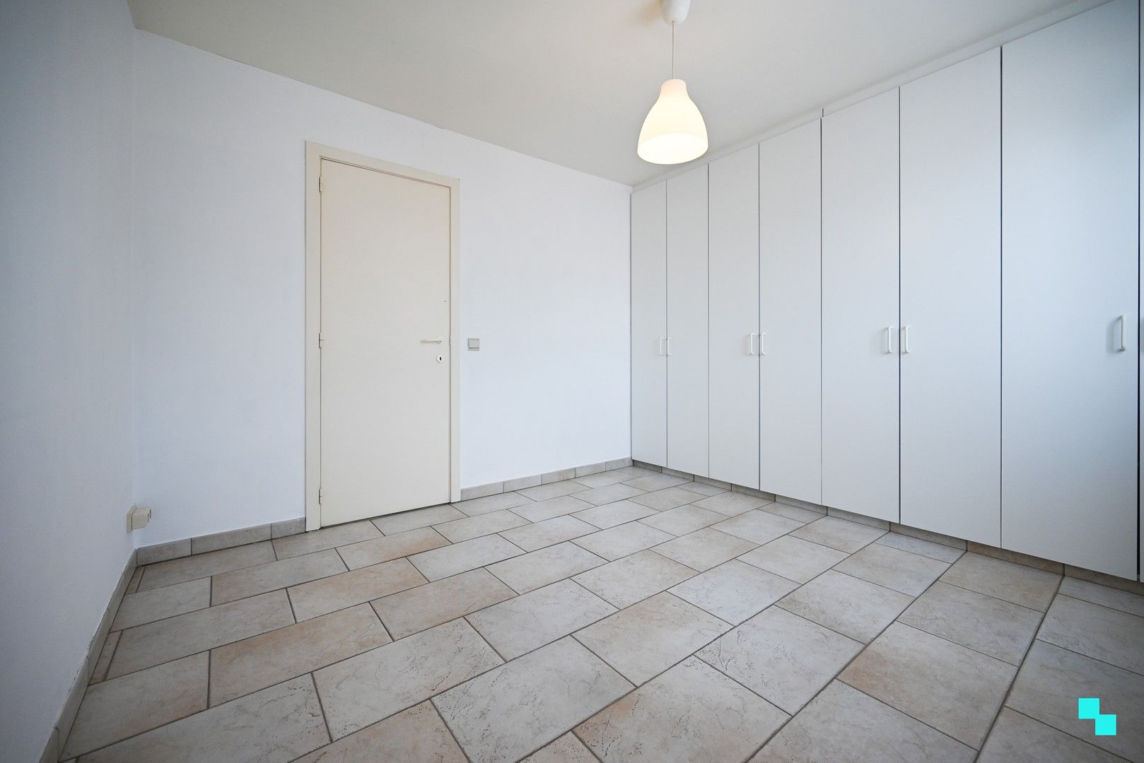 Energiezuinig op te frissen appartement te Melkmarkt, Izegem foto 9
