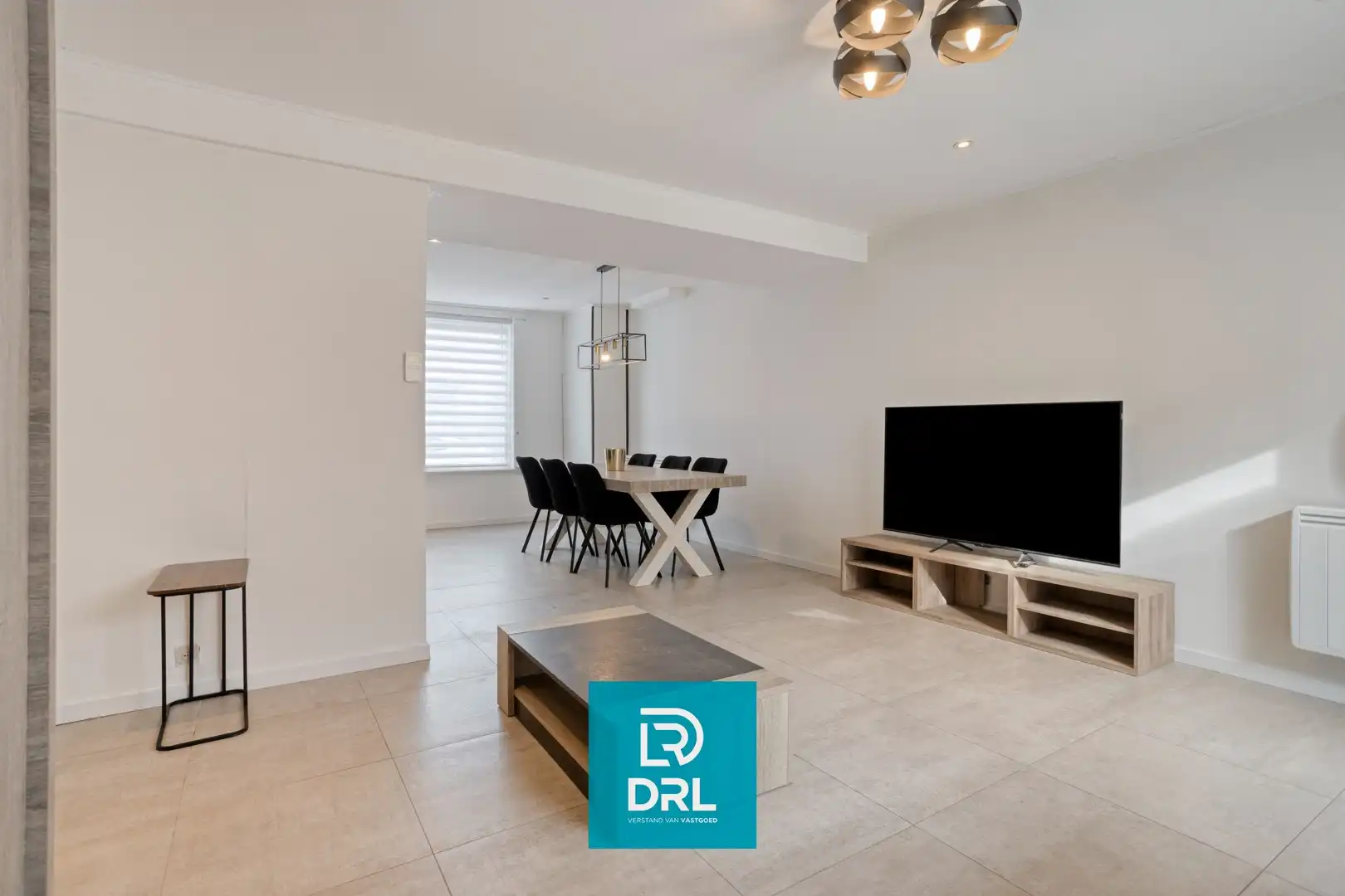 Instapklare rijwoning met slaapkamers, ingerichte zolder en optionele recreatiegrond foto 6