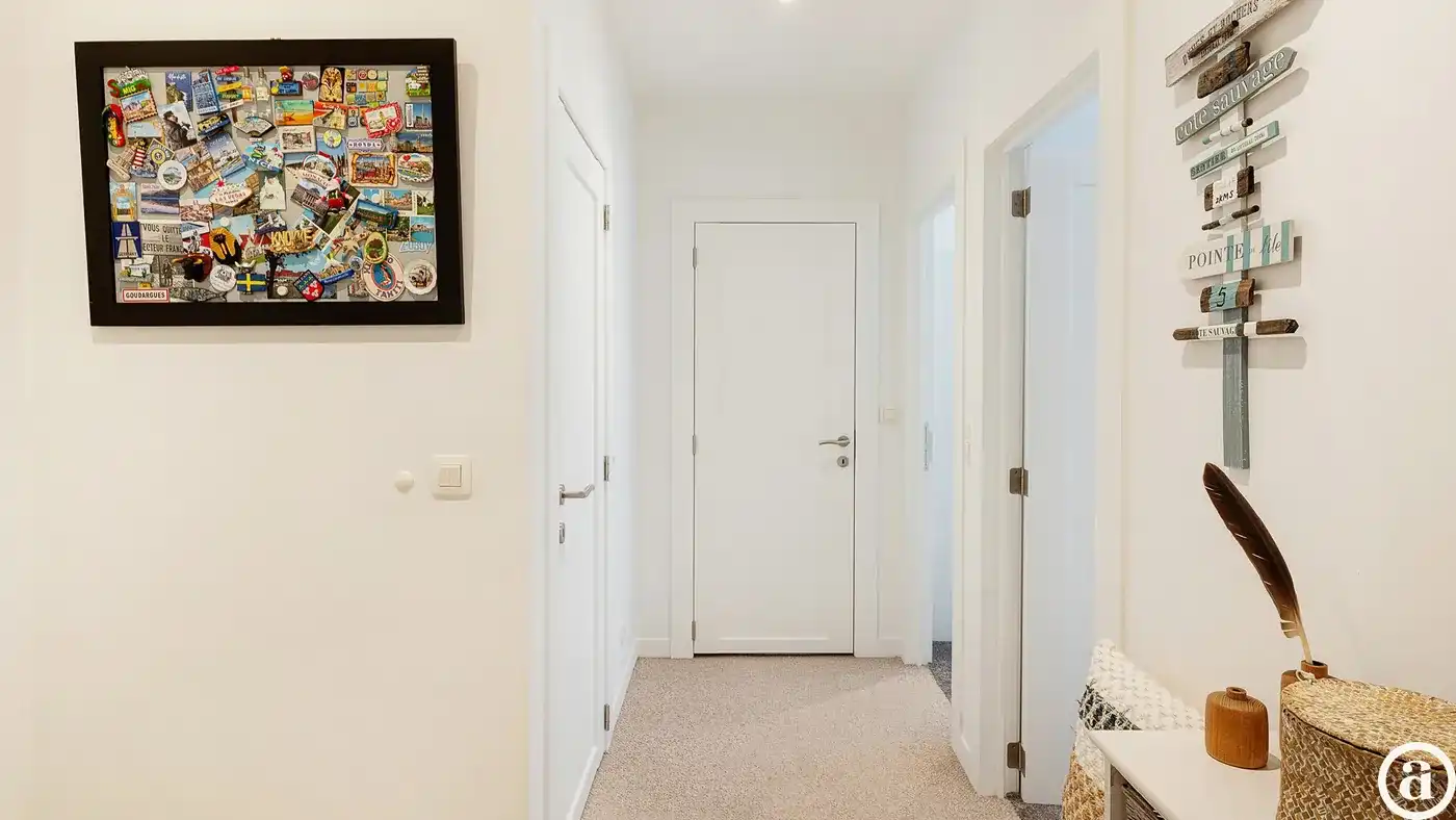 Gerenoveerd 2-slaapkamerappartement op topligging foto 6