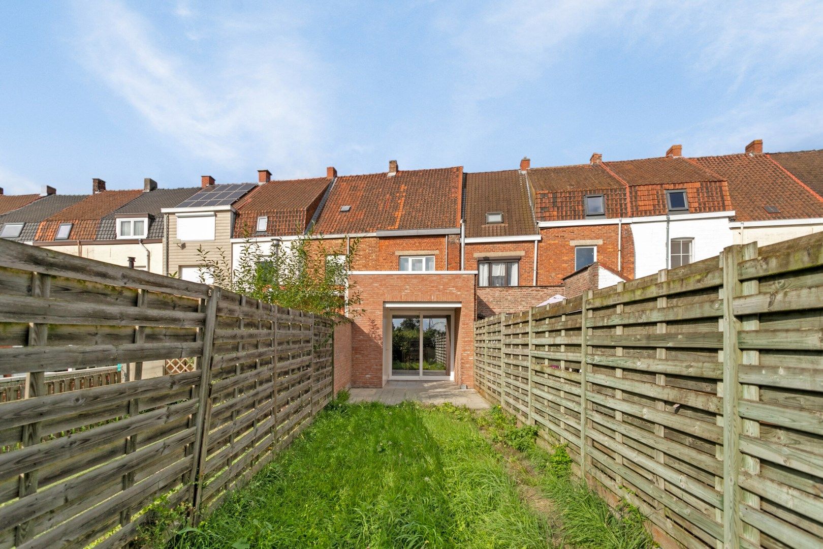 Zeer degelijk gerenoveerde woning met tuin! foto 15