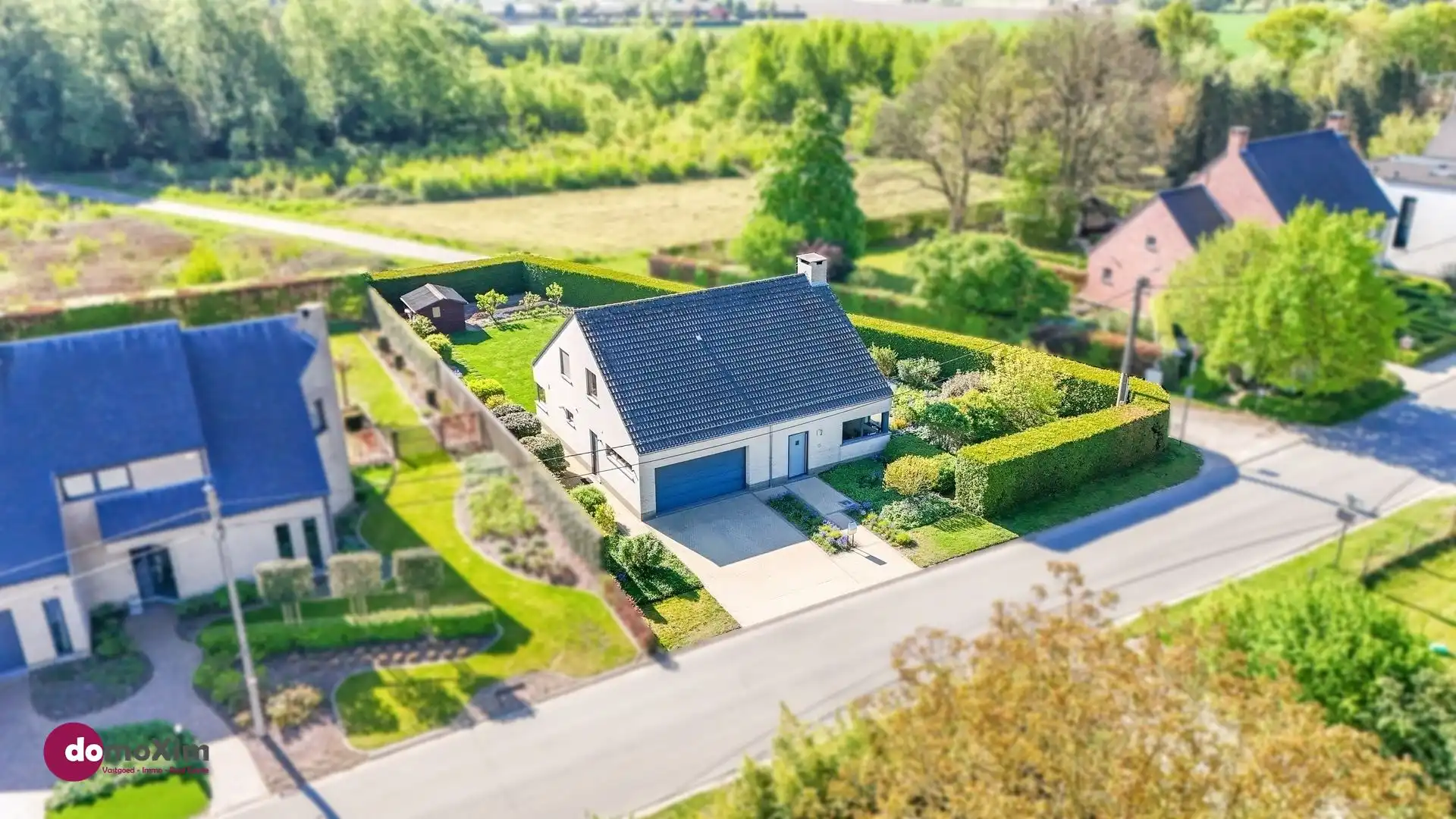 Mooie instapklare woning met 4 slaapkamers in Hever foto 32