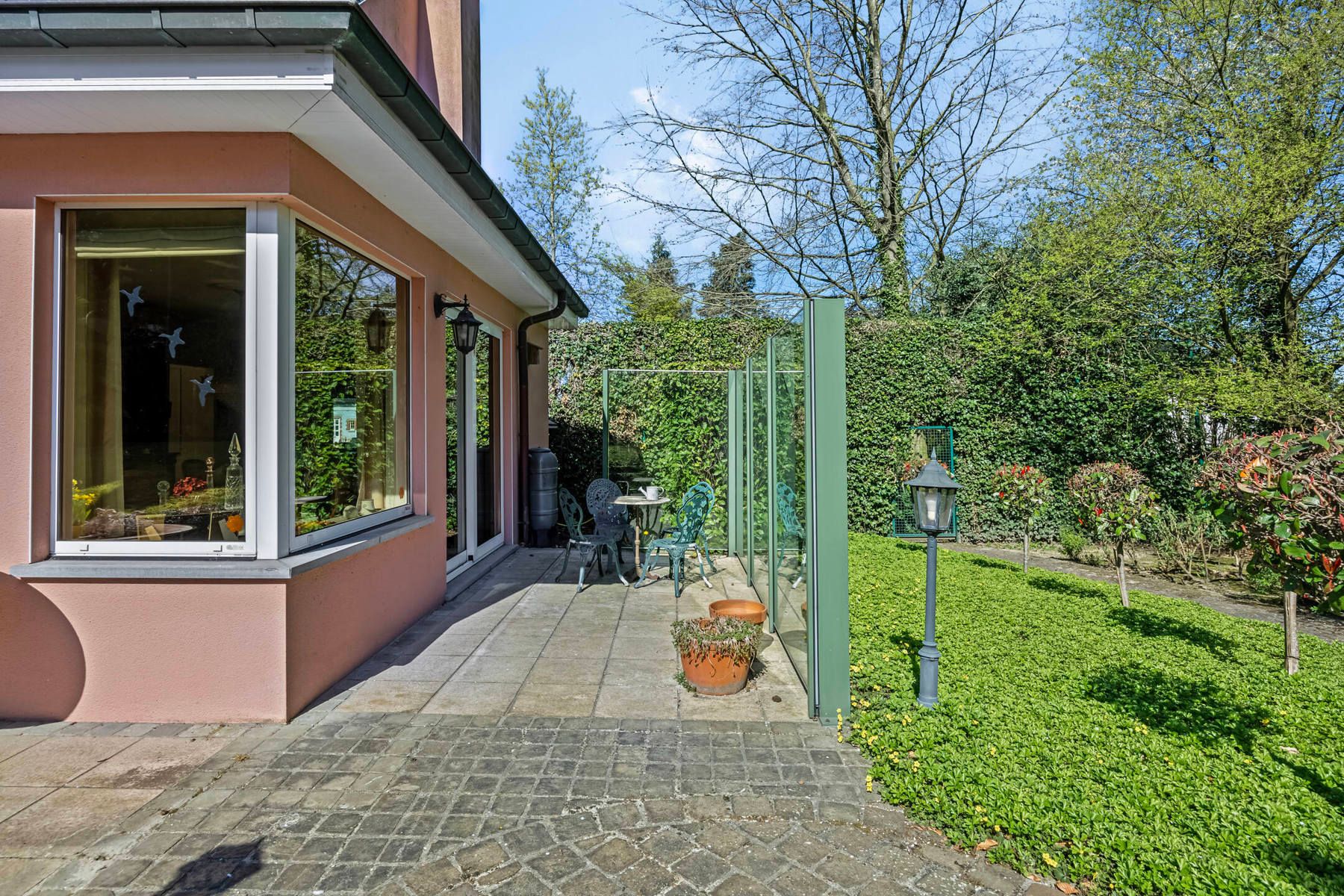 Karakterwoning met veel potentieel foto 23
