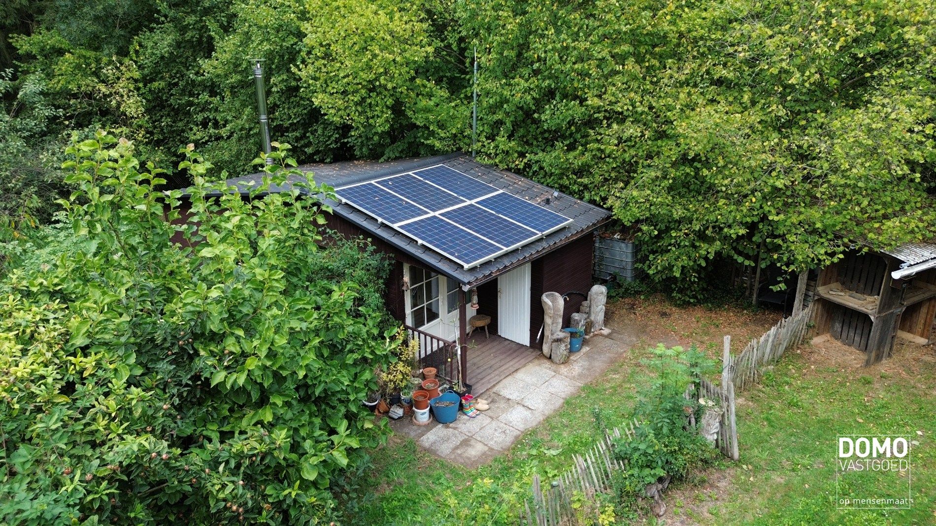 UNIEK DOMEIN MET OFF-GRID VAKANTIEWONING, SCHUUR EN 2 VIJVERS OP 1 HA 41 A foto 6