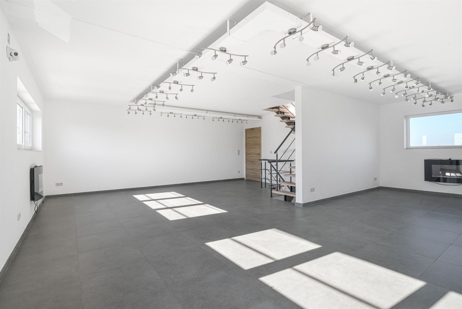 Unieke eigendom met 2 woonentiteiten & tal van mogelijkheden foto 10