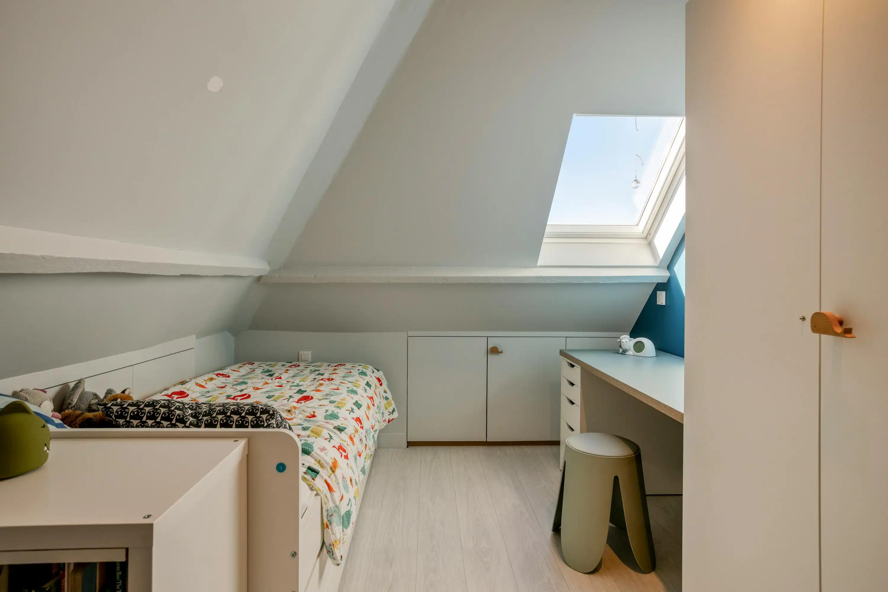 Instapklaar huis met 4 kamers te koop in centrum Desselgem foto 21