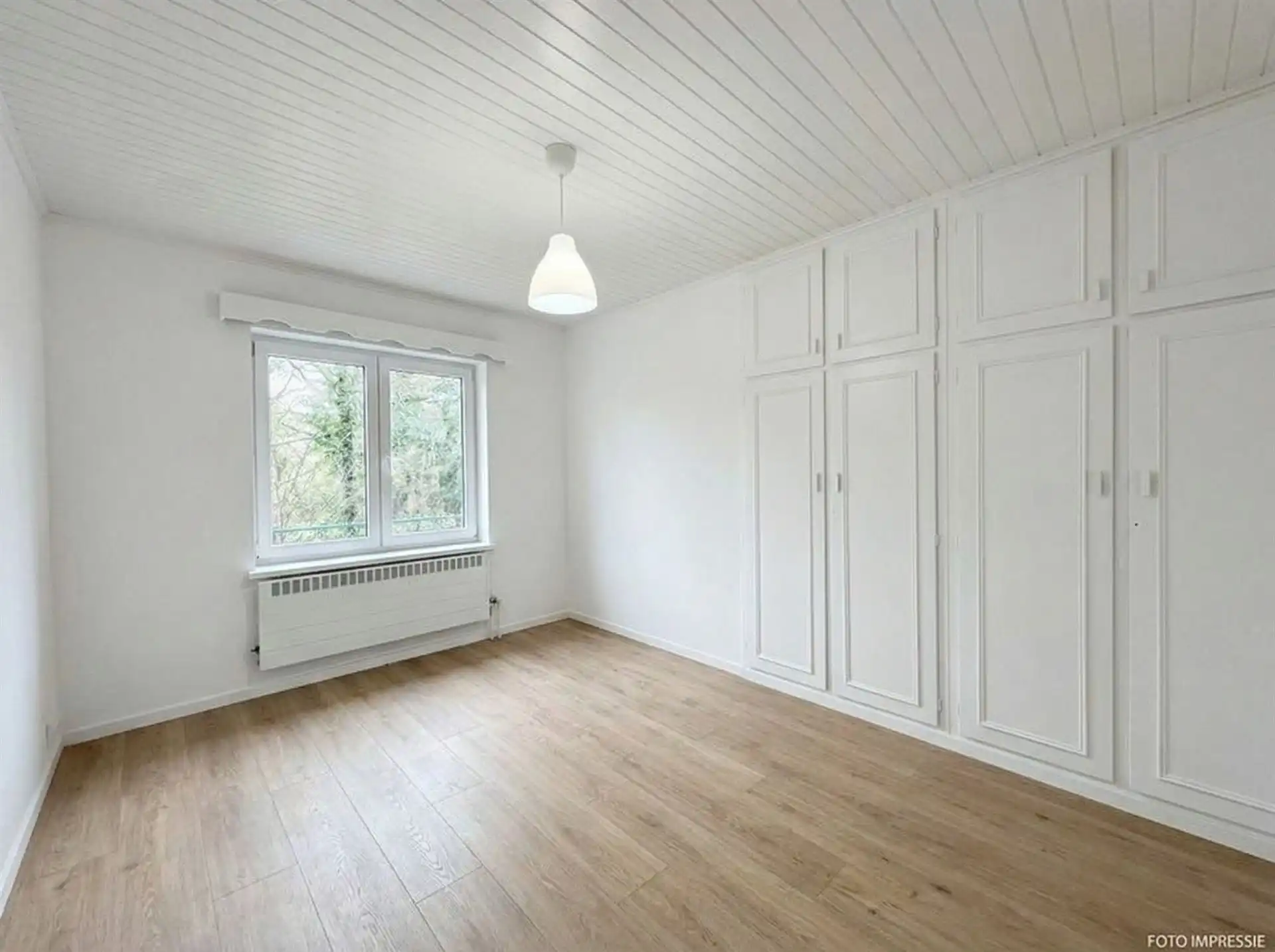 Ruime gezinswoning met 5 slaapkamers foto 18