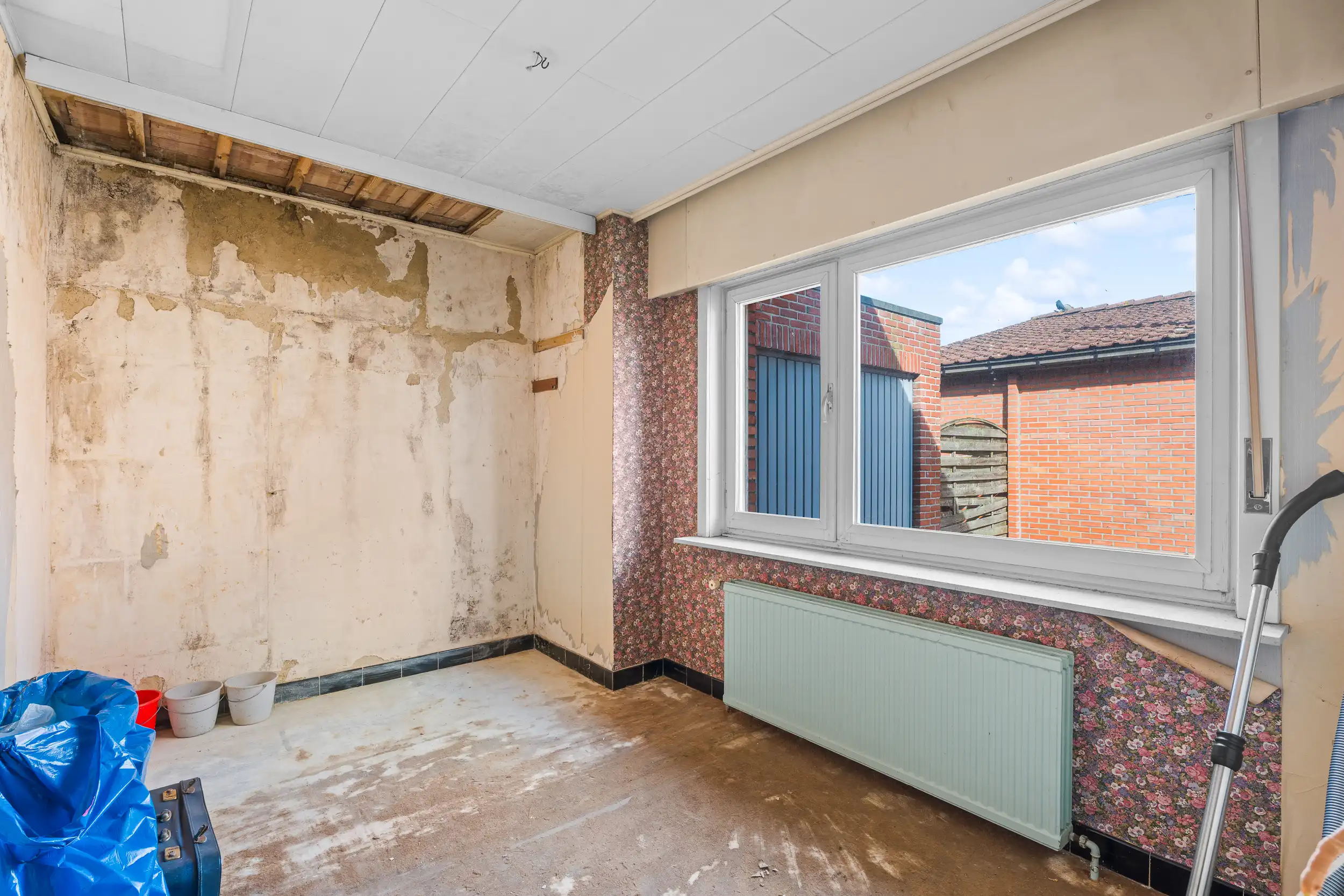 Karakteristieke, lichtrijke bungalow op groot perceel foto 9