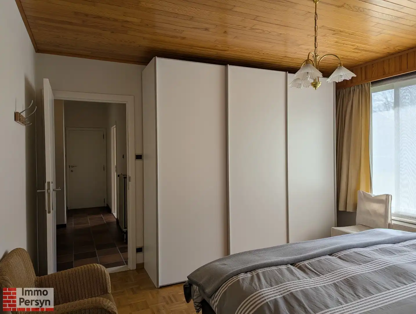 Ruime woning midden in een groene omgeving foto 17