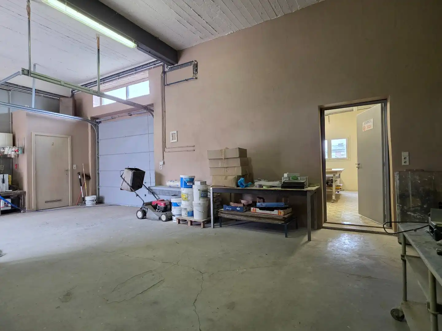 Vlot bereikbaar, veelzijdig atelier/magazijn in Beveren-Leie - geschikt voor diverse doeleinden! foto 7