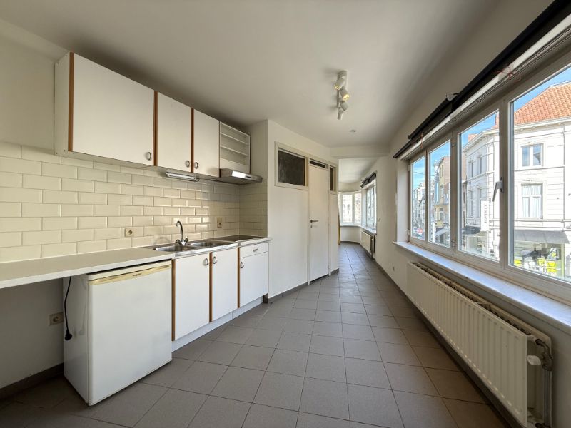 Leuke lichtrijke studio in hartje Gent foto 2