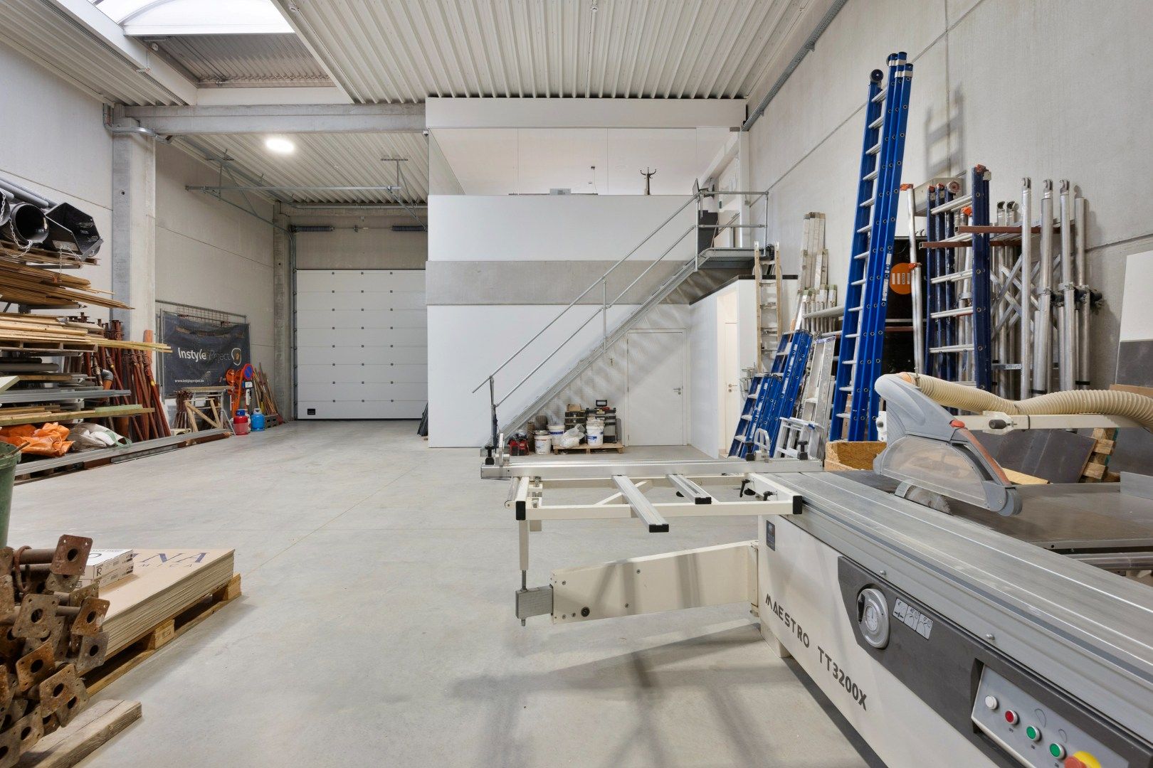 KMO-Unit van 299 m²  met 2 parkings gelegen te Tienen - bouwjaar 2019 - verkoop onder registratierechten foto 7