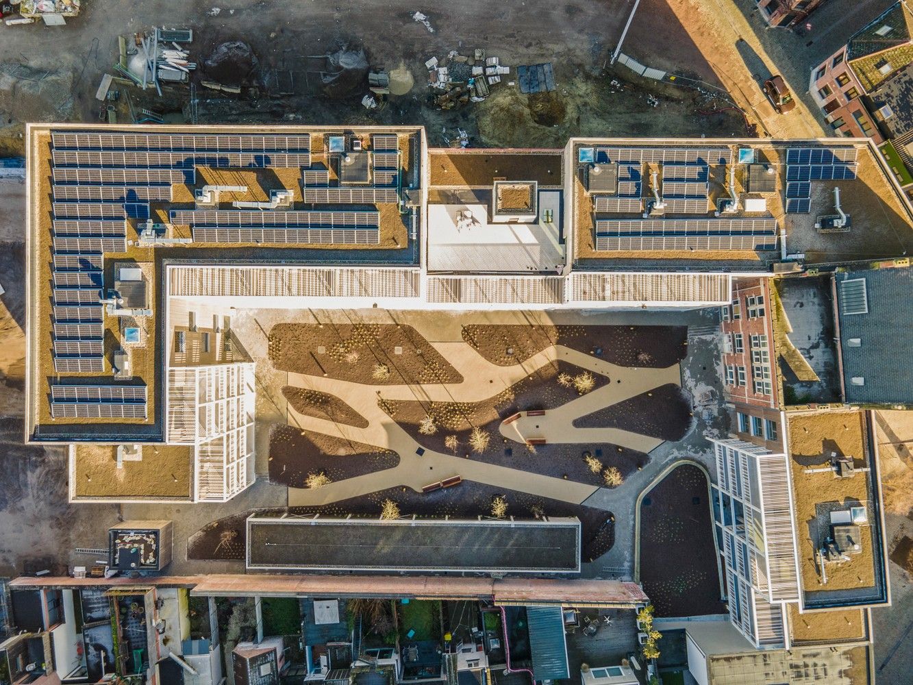 Stijlvol 3-slaapkamerappartement met wintertuin in hartje Lier foto 14