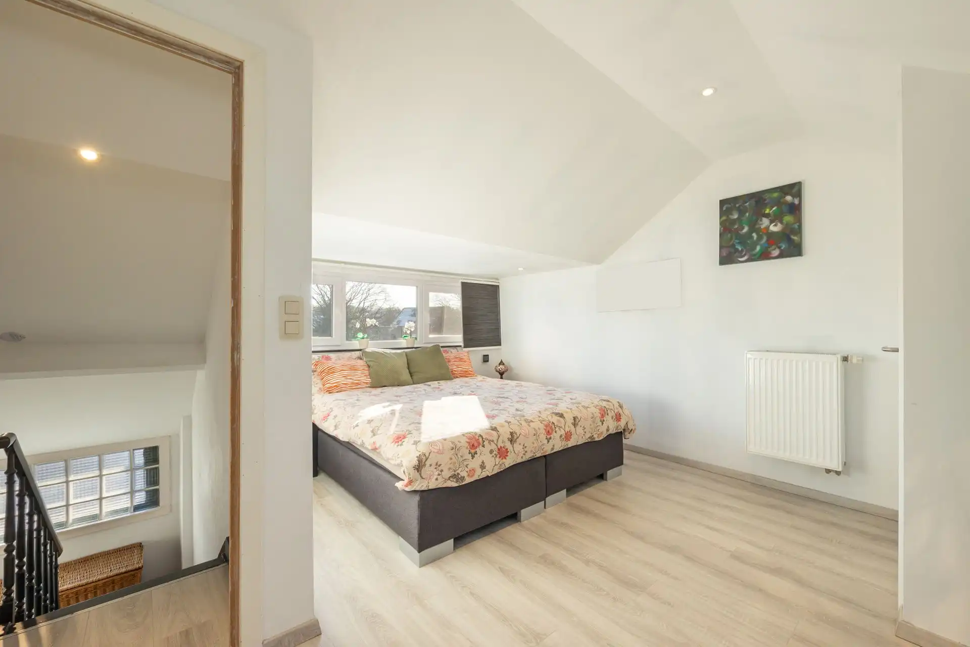 Instapklare eengezinswoning in de gegeerde Koornbloemwijk! foto 15