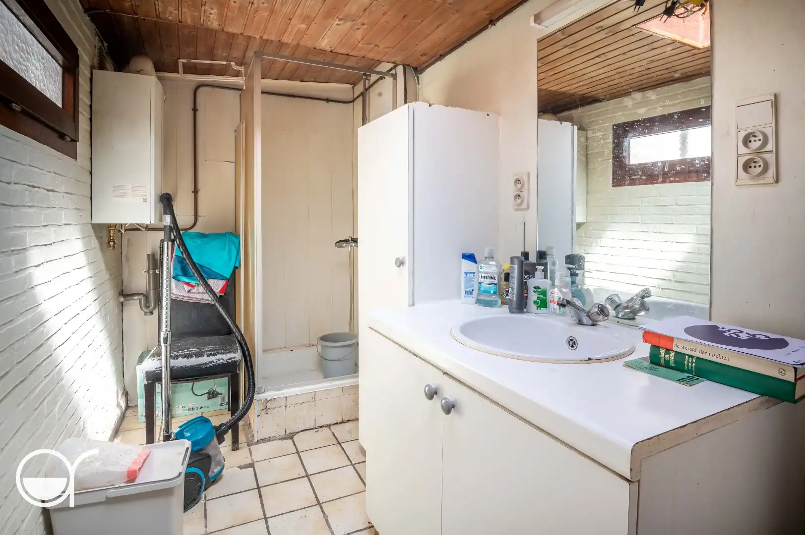 Op te frissen woning nabij station Gent-Sint-Pieters foto 7