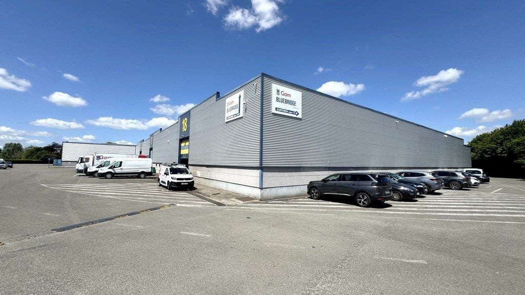 Magazijn met kantoor te huur nabij A12 in Aartselaar Business Estate foto 14