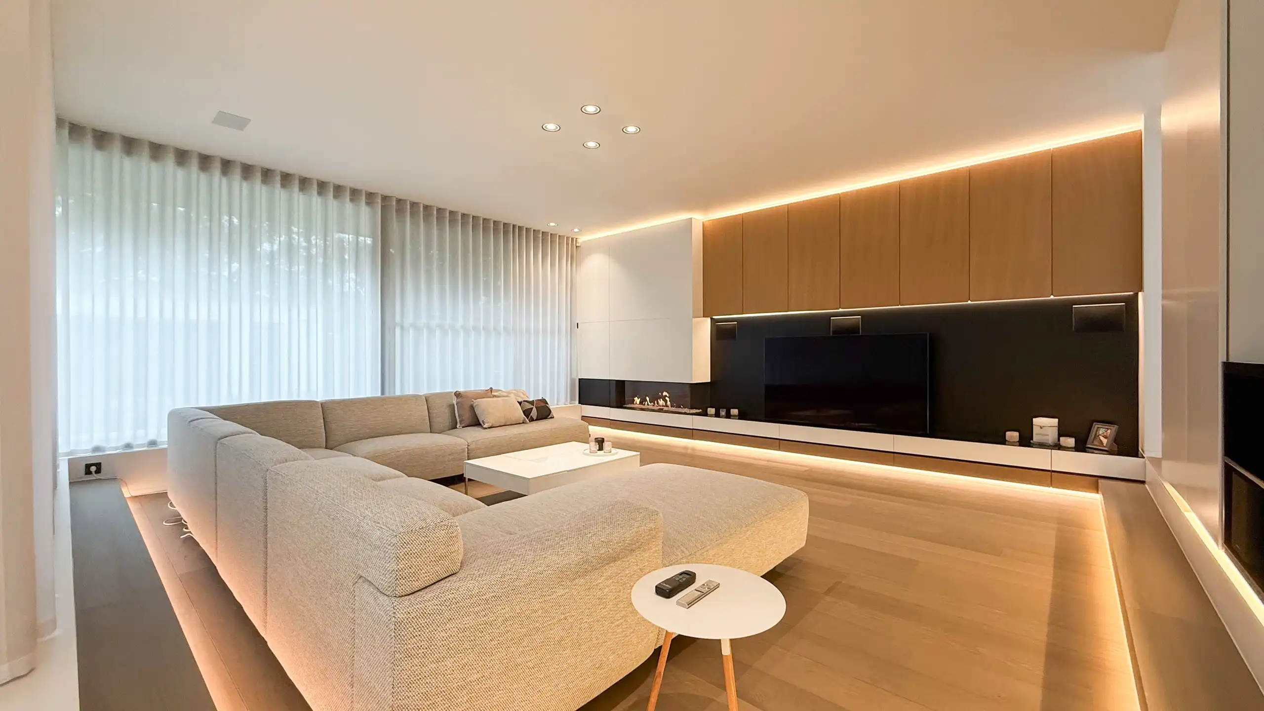 High-end instapklare woning met 4slpk, zwembad + terras! foto 4