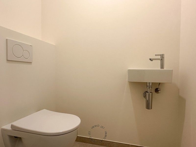 Prachtig gelegen nieuwbouwappartement op het gelijkvloers met twee slaapkamers foto 4