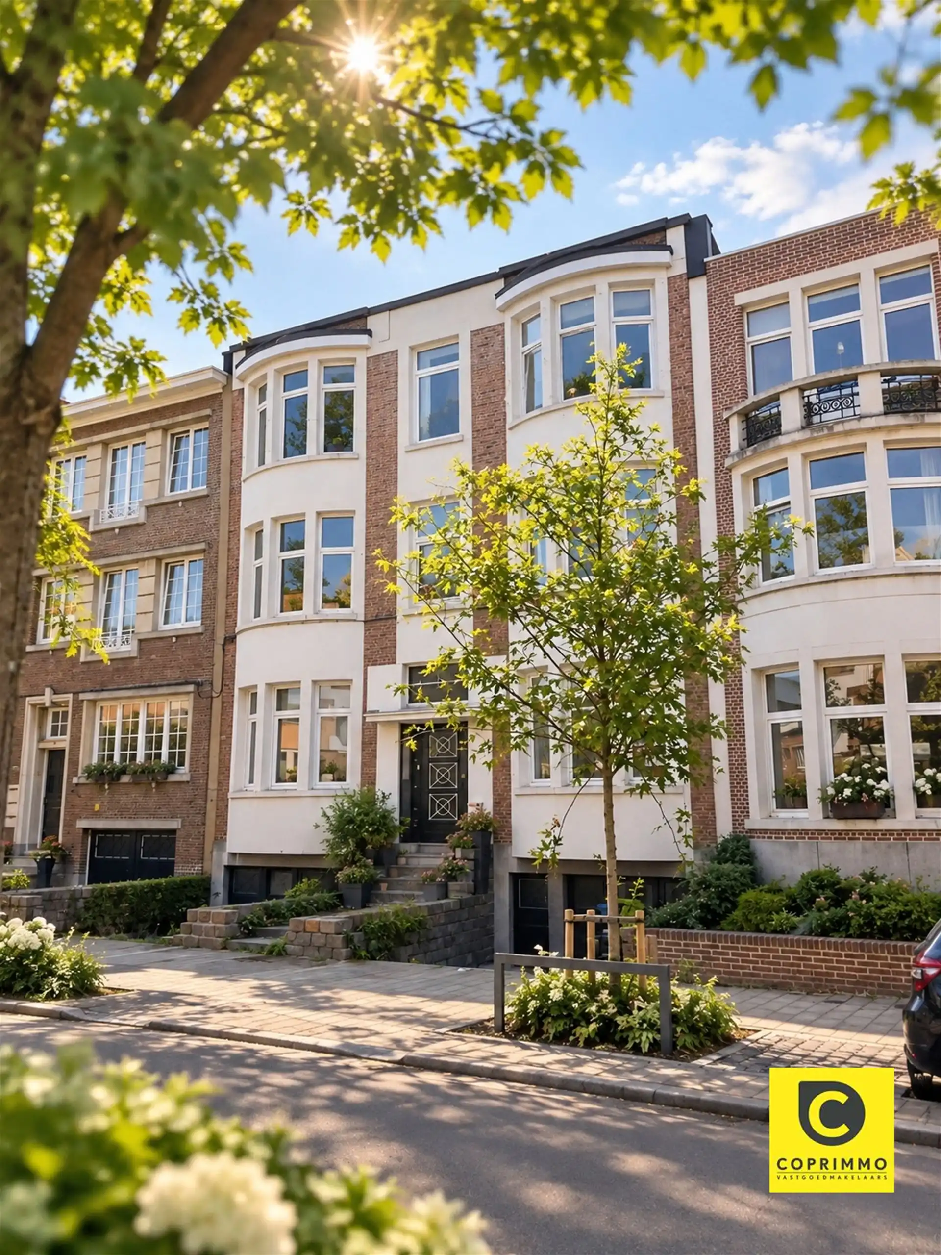 Karaktervol 2 slpk app aan 't Brilschanspark + privatief genot 180m² dak! foto {{pictureIndex}}