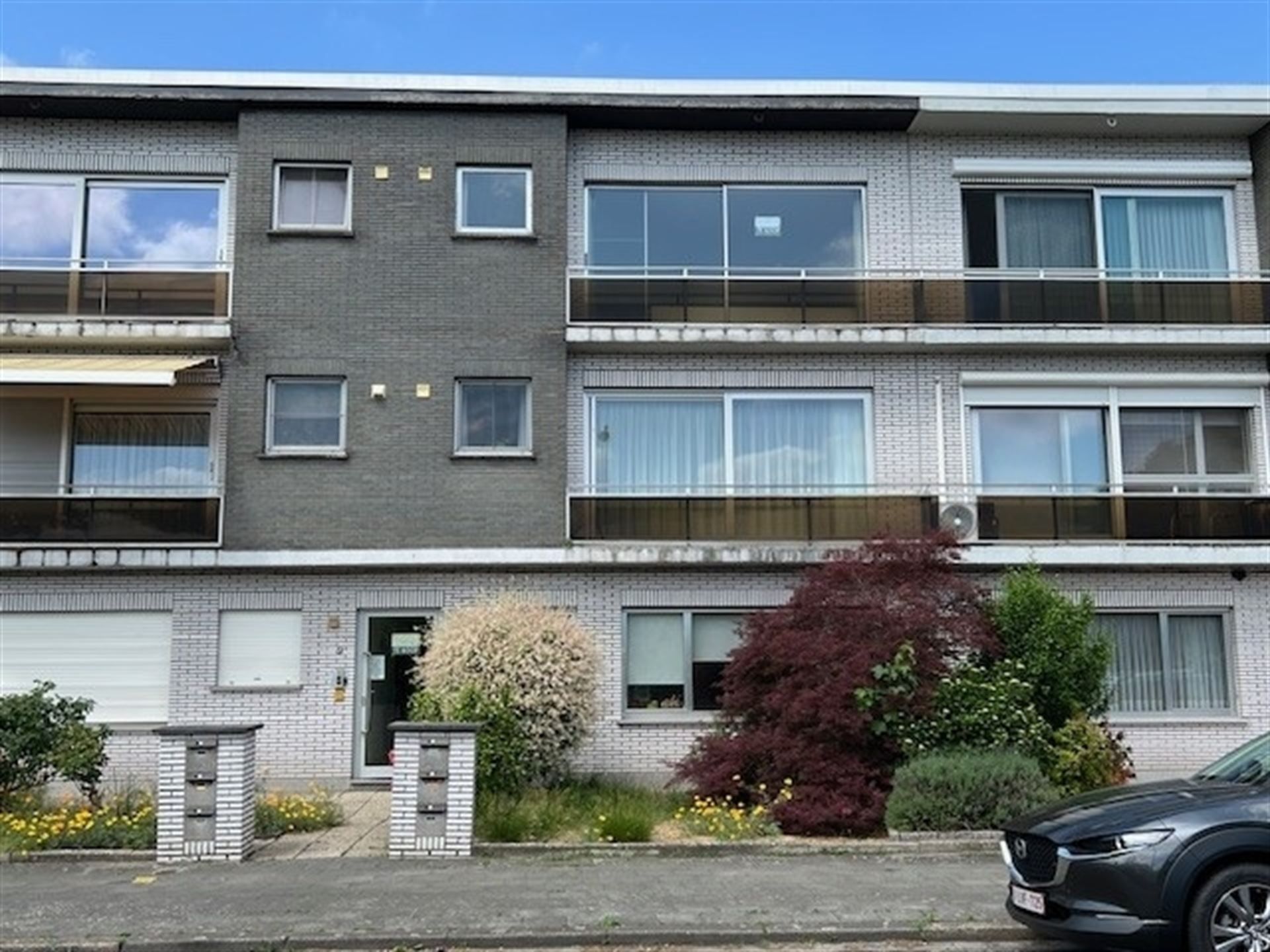 TOPLIGGING ! APPARTEMENT met 2 slpks gelegen in topbuurt! foto 2