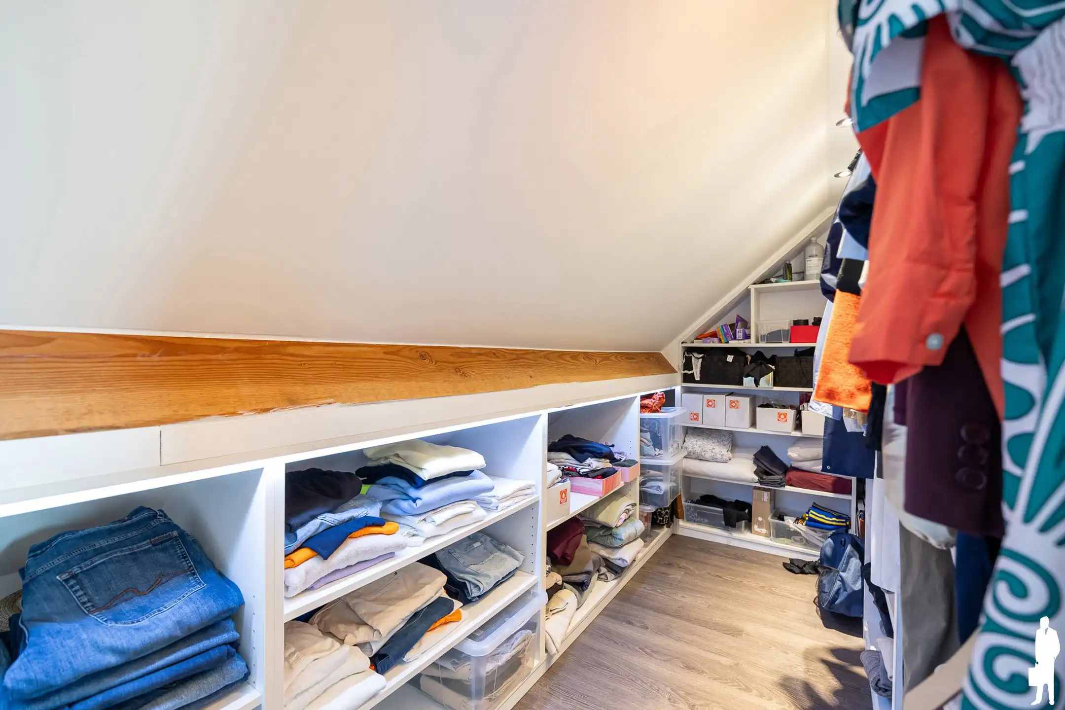 Luxueuze open bebouwing met 4 slpk, 2 badkamers en garage foto 17