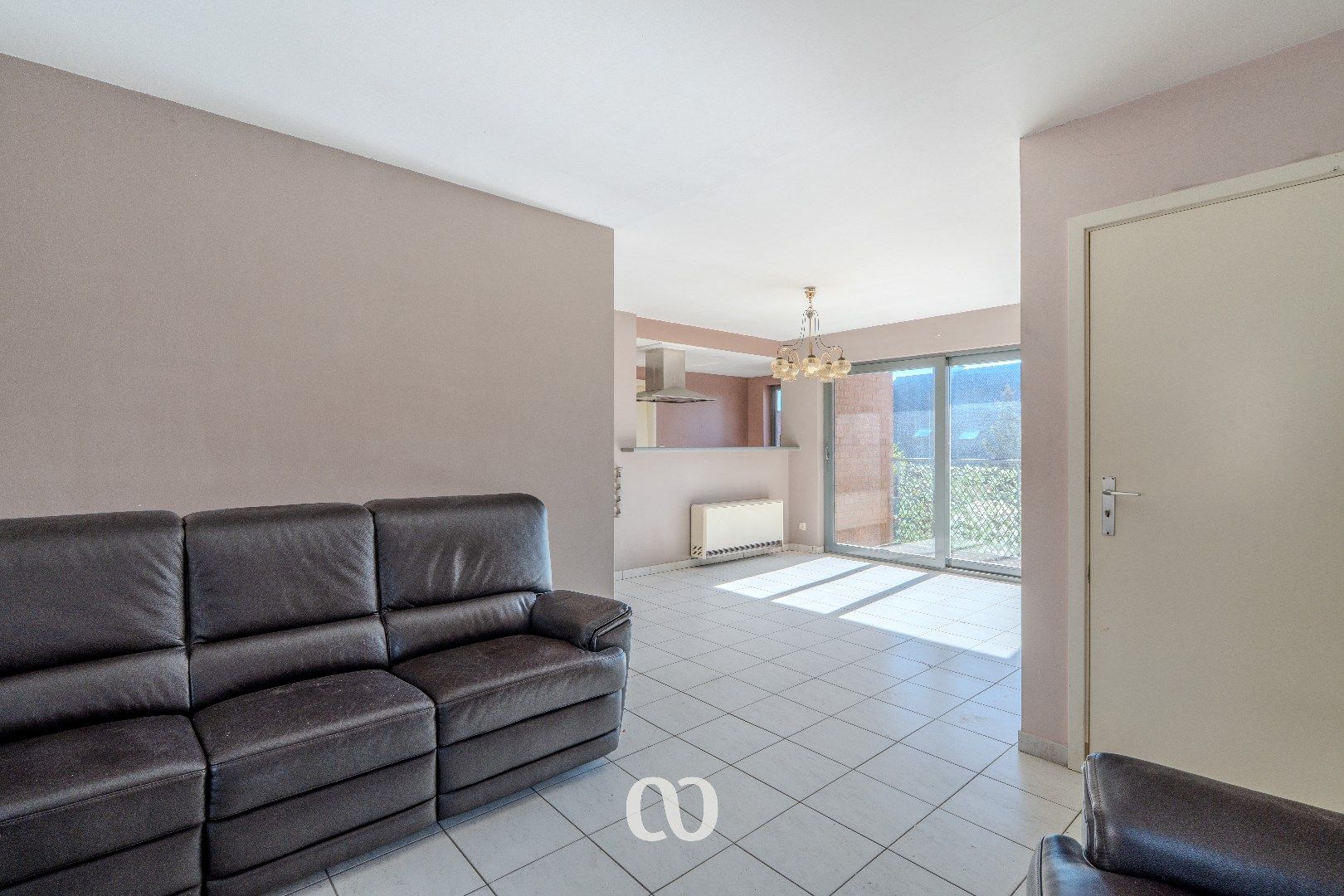 Appartement met twee slaapkamers op gunstige locatie foto 5