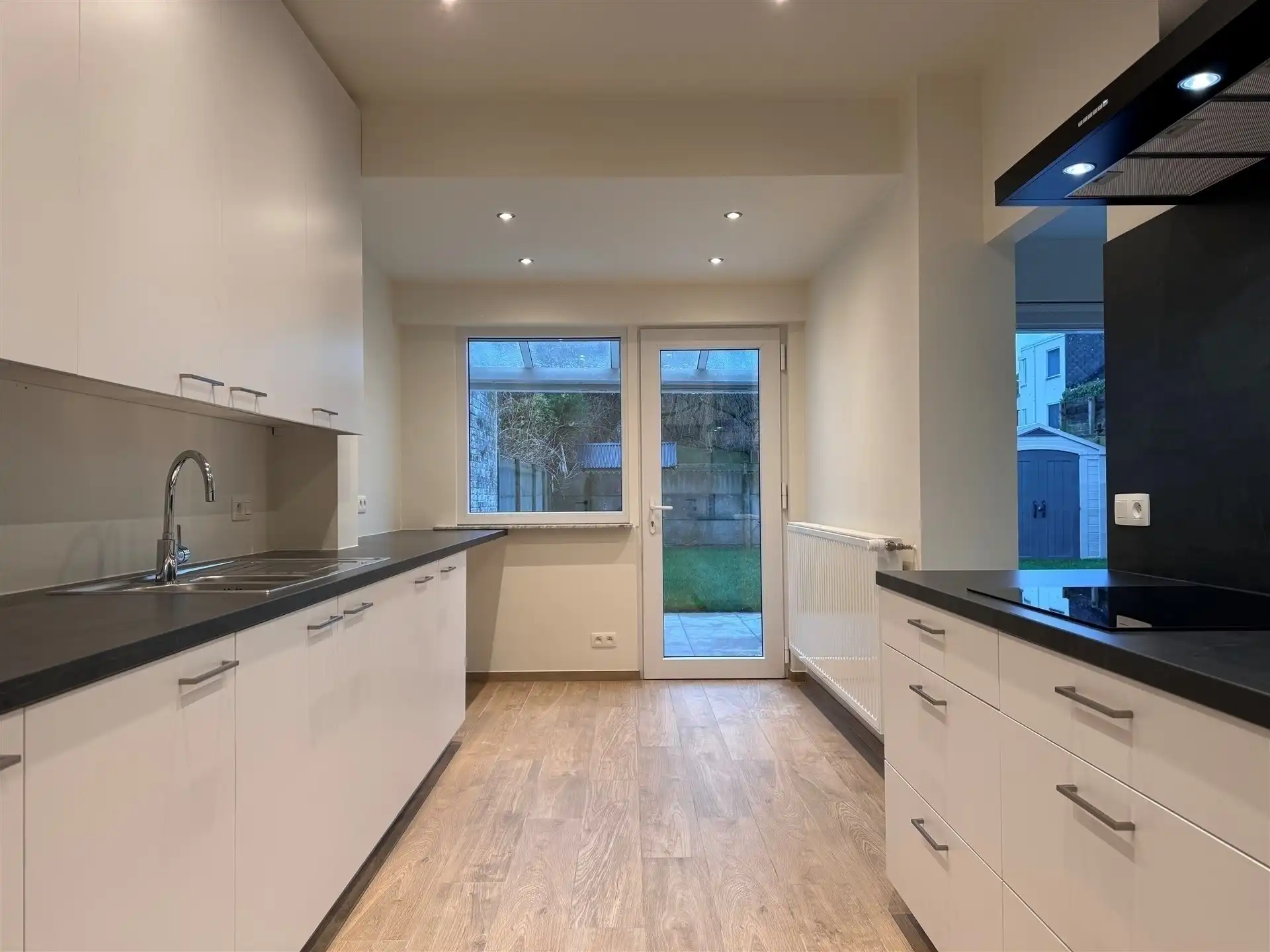 Energiezuinige woning met 3 slaapkamers, tuin en parkeerplaats foto 11