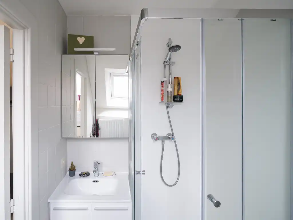 Opbrengsteigendom bestaande uit verschillende studio's en éénslaapkamer­appartementen in het centrum van Gent. foto 9