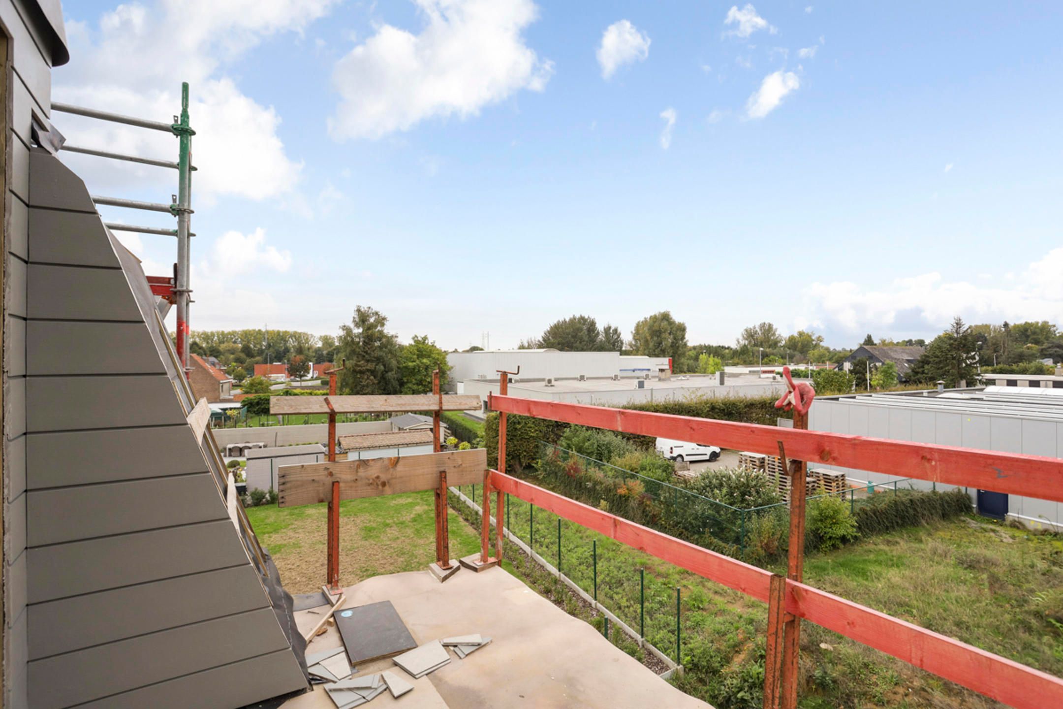 Duplex appartement met drie slaapkamers foto 9