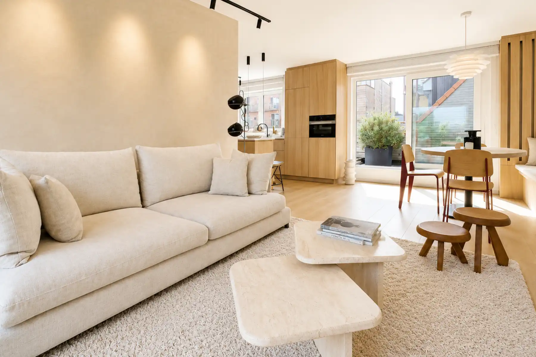 Luxepenthouse in Knokke met uitzonderlijk ruim terras foto {{pictureIndex}}