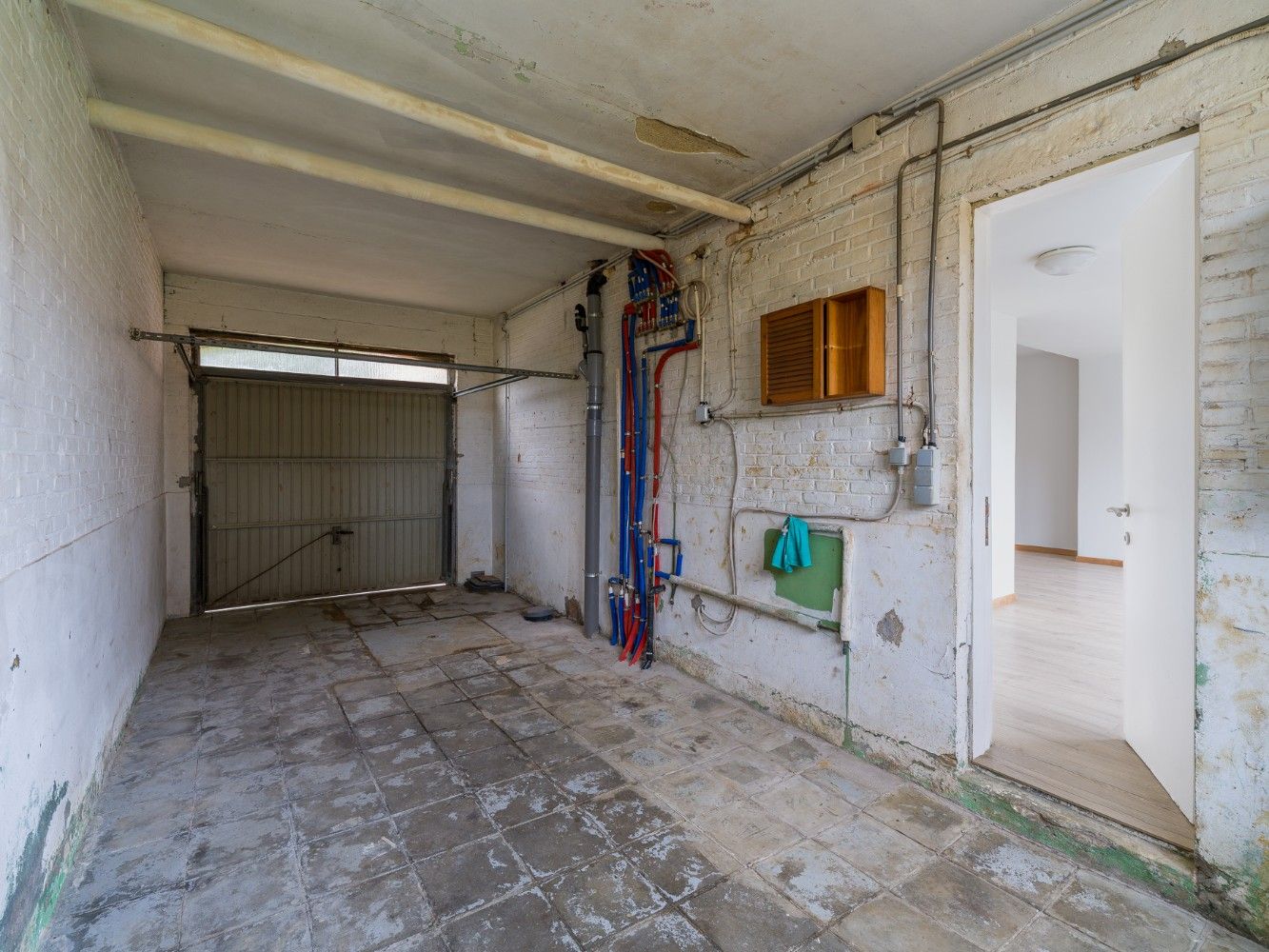 Ruime, instapklare woning met 4 slpk., inpandige garage en tuin foto 14