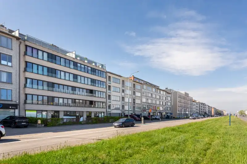 Licht appartement met garagestaanplaats foto 6