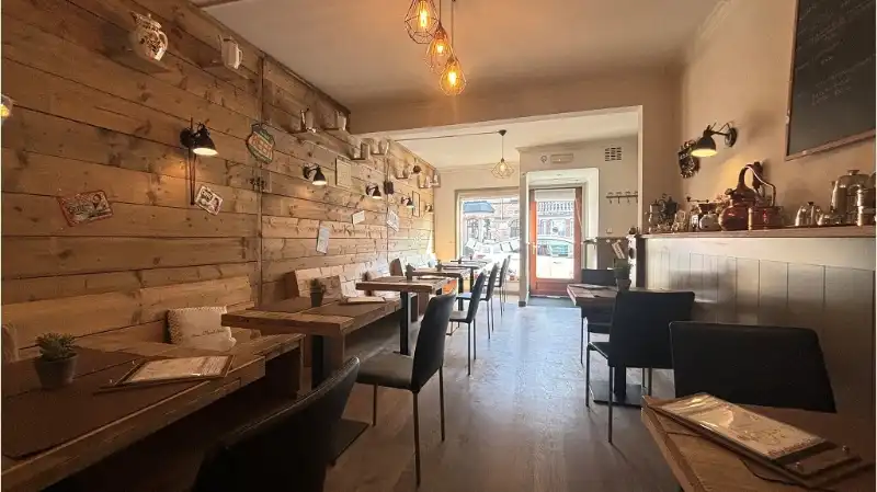 Overname instapklare Ontbijt- Lunchzaak en Tearoom met Terras in Sint-Kruis Brugge foto 3