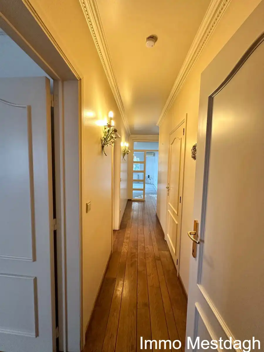 LEUK APPARTEMENT MET POTENTIEEL IN HARTJE DIEST foto 11