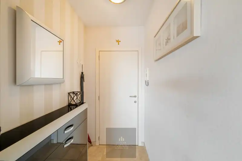 Centraal gelegen hoekappartement met zonnig terras en open zichten foto 5