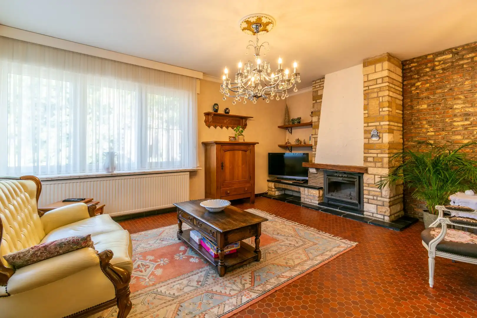 RUIME WONING (EPC: C) MET 3 SLAAPKAMERS, GARAGE & TUIN ! foto 12