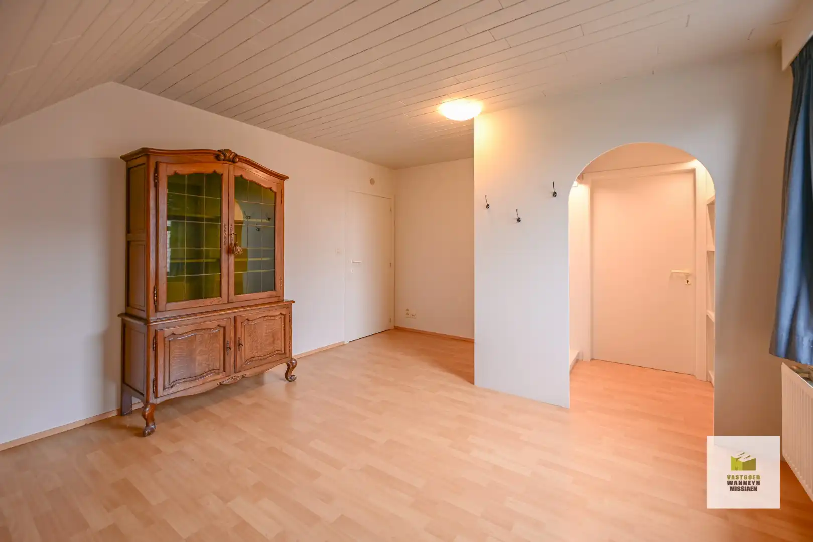 Ruime open bebouwing met 4 slaapkamers en landelijk vergezicht foto 17