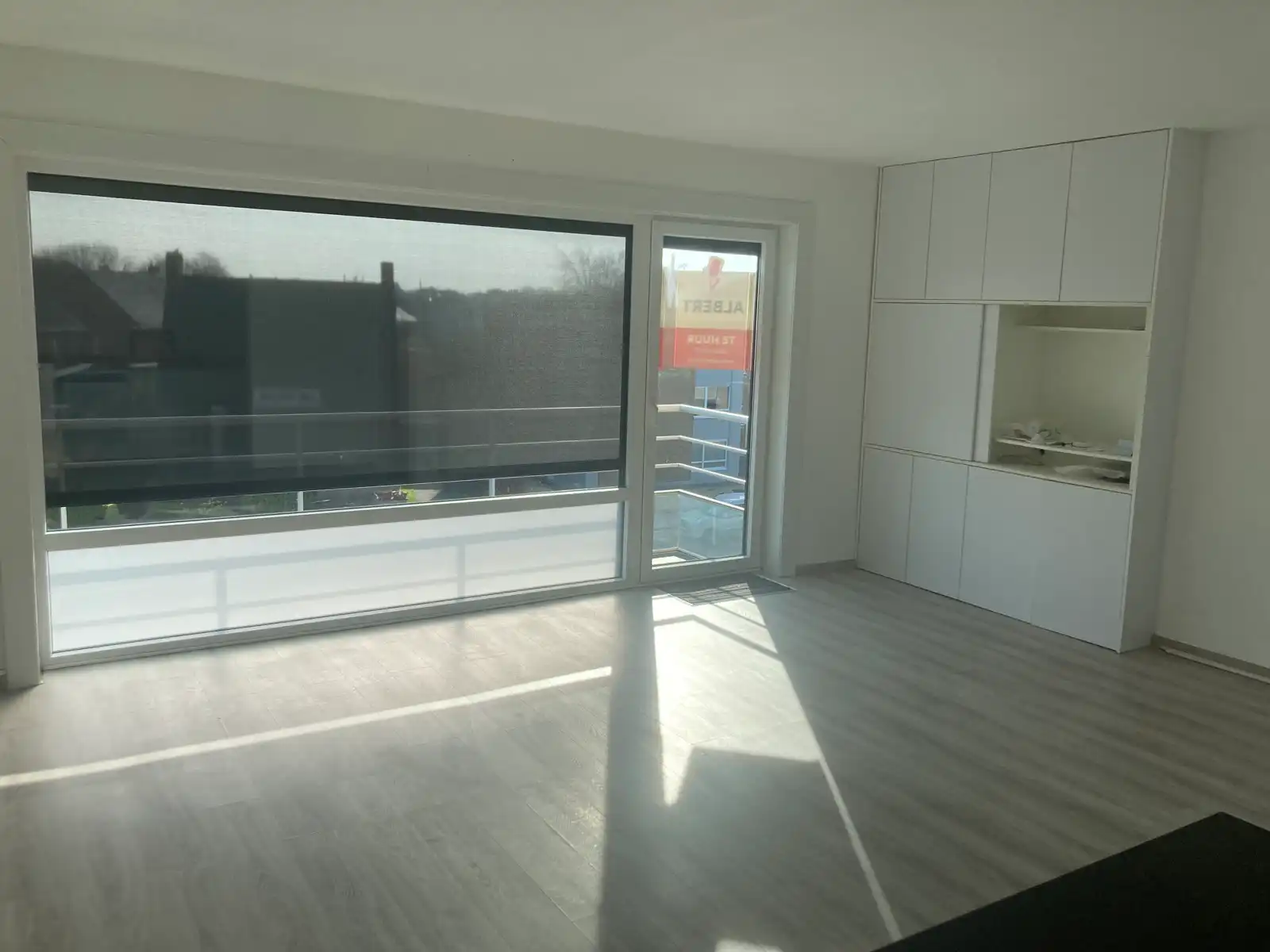 Instapklaar appartement met garage foto 3