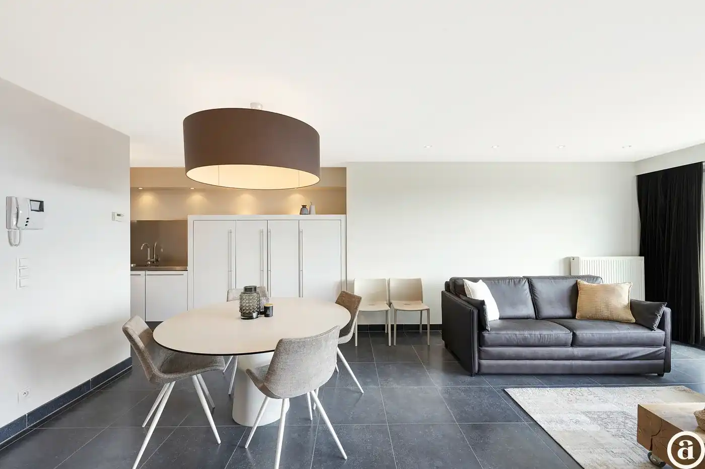 Ruim duplex-appartement en zonnig terras nabij de Zeedijk    foto 5