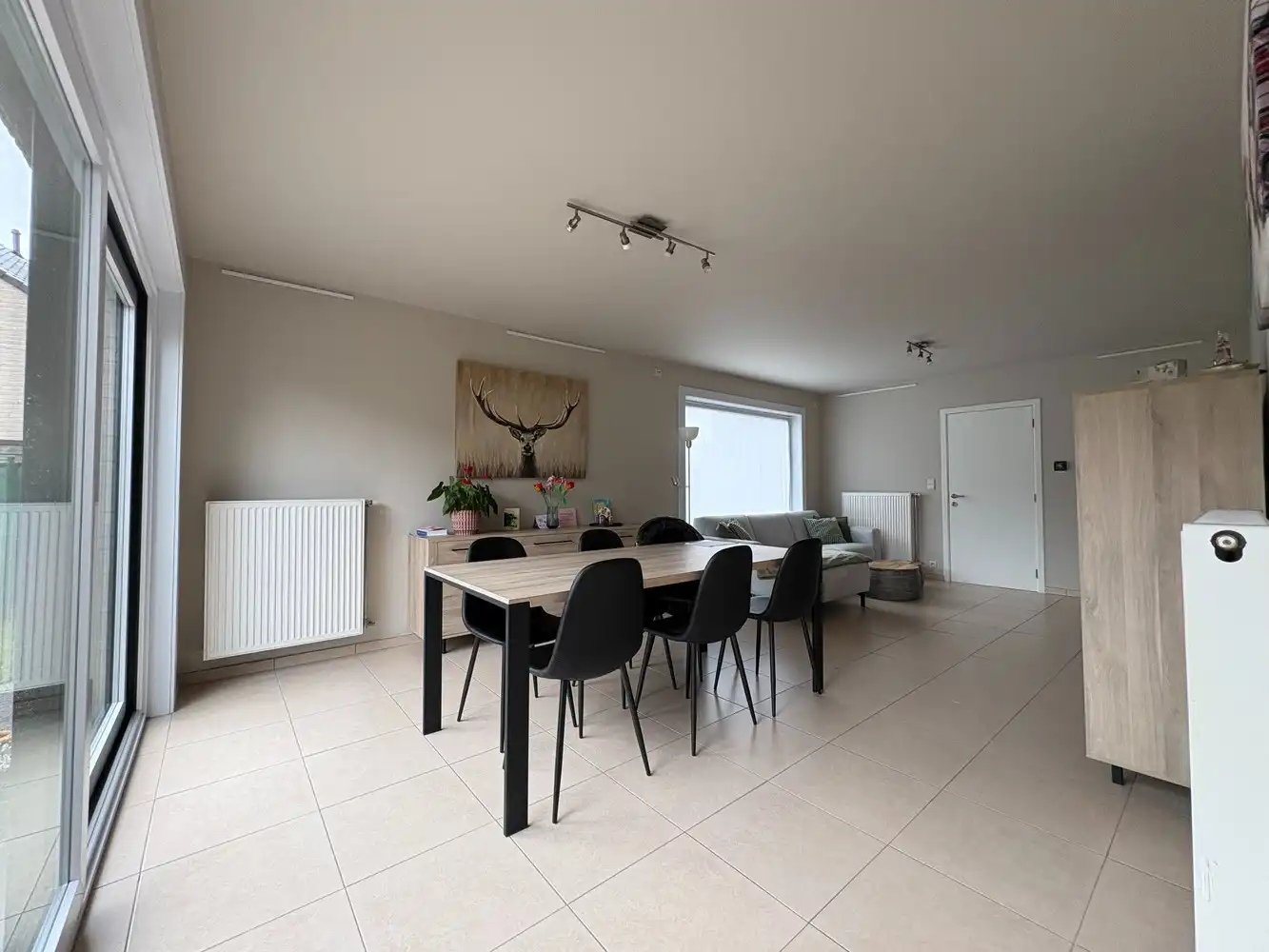 Woning (Hob) met 3 slaapkamers + garage foto 3