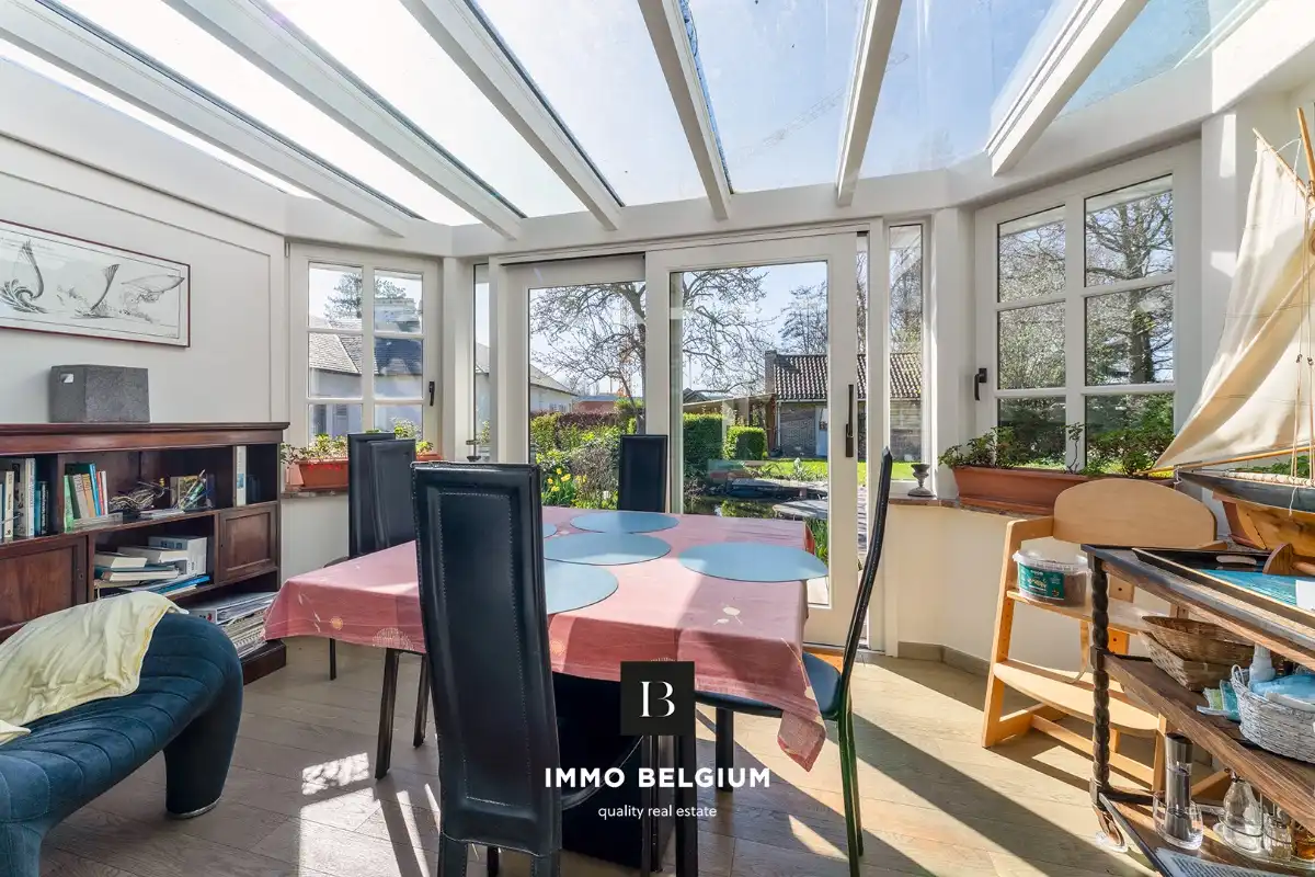 Prachtige woning op ruim perceel met bijgebouw foto 7