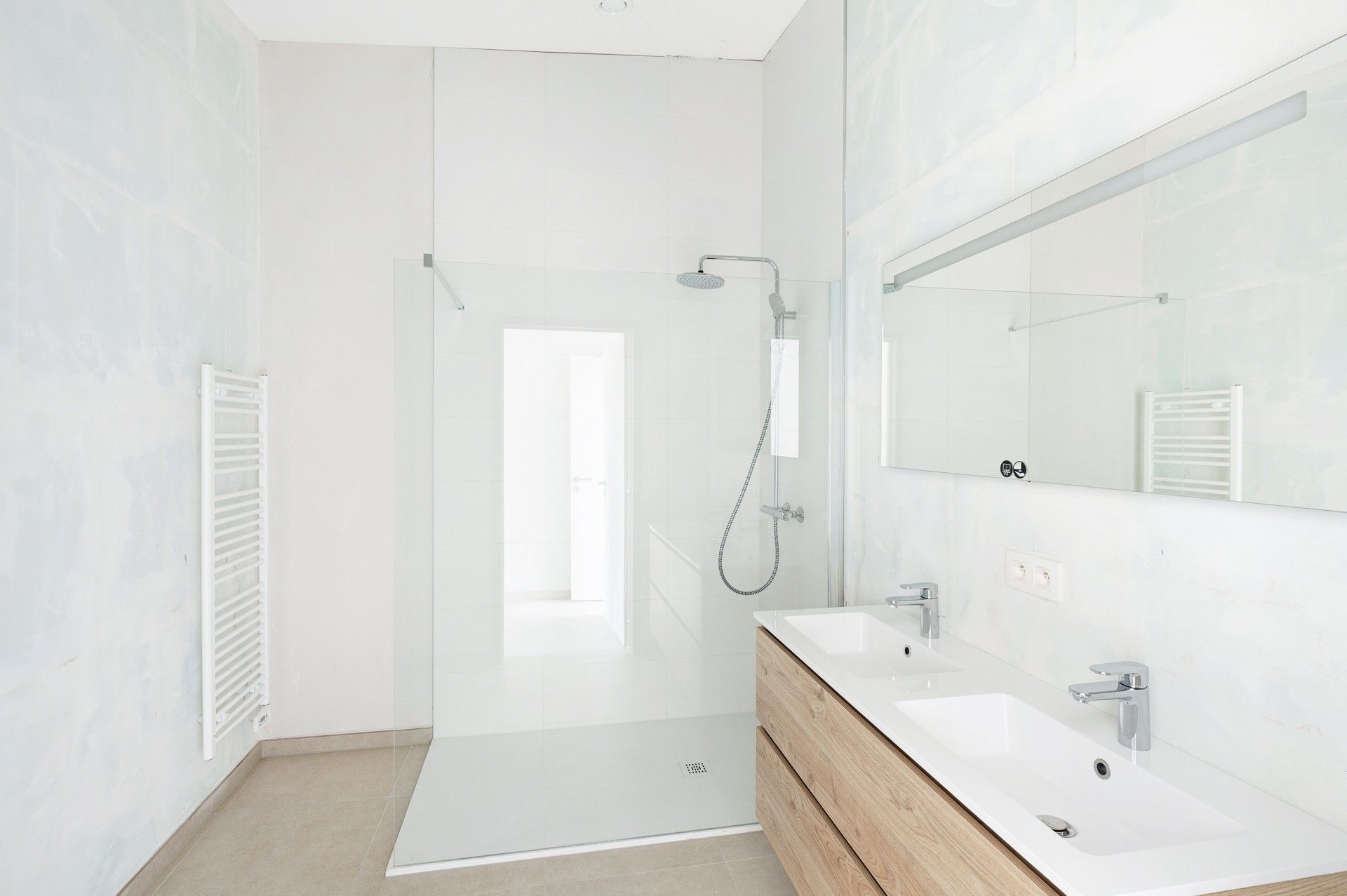 Ongemeubeld: moderne geothermische en energiezuinige woning te Knokke foto 22