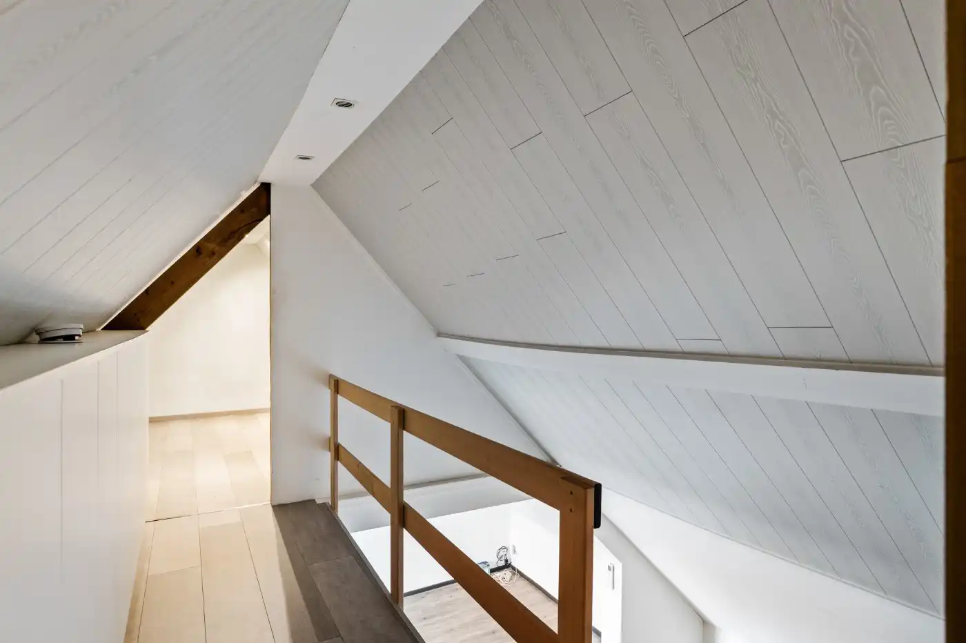 Ruime, instapklare woning met 3 slpk. - momenteel ingericht als 2 aparte woonunits foto 19