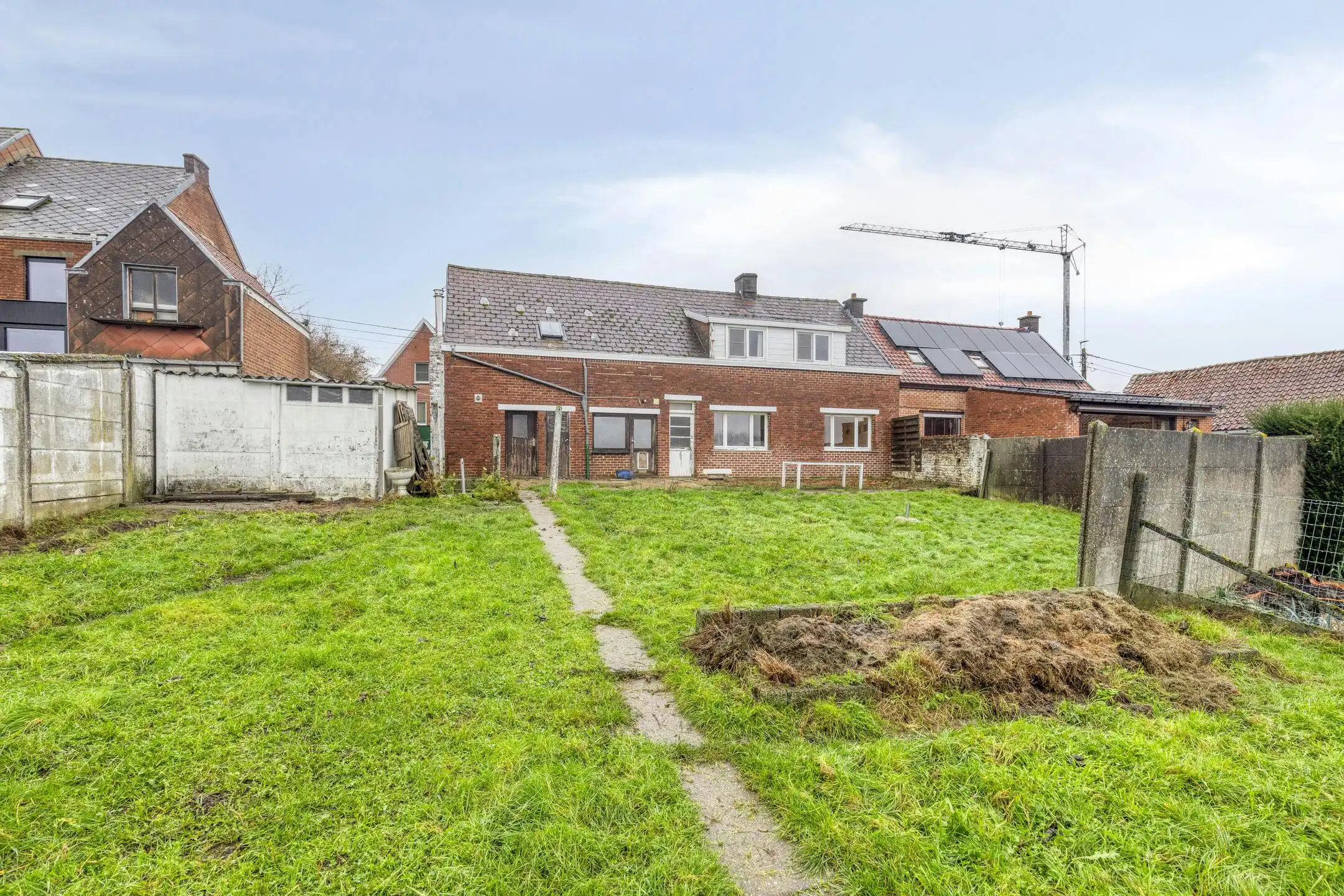 Ruim perceel grond met veel potentieel in Brakel foto 8