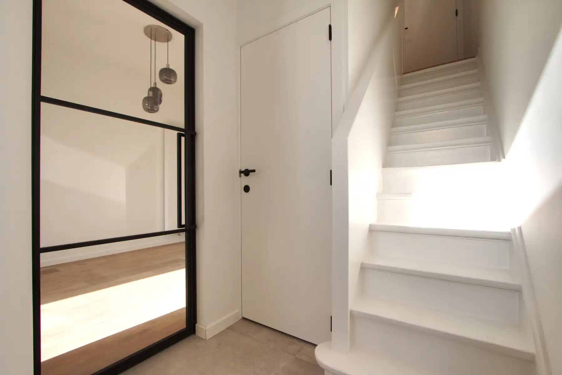 WONING - RENOV - 3 SLK - TERRAS - TUIN - PARKING - CENTRUM foto 3