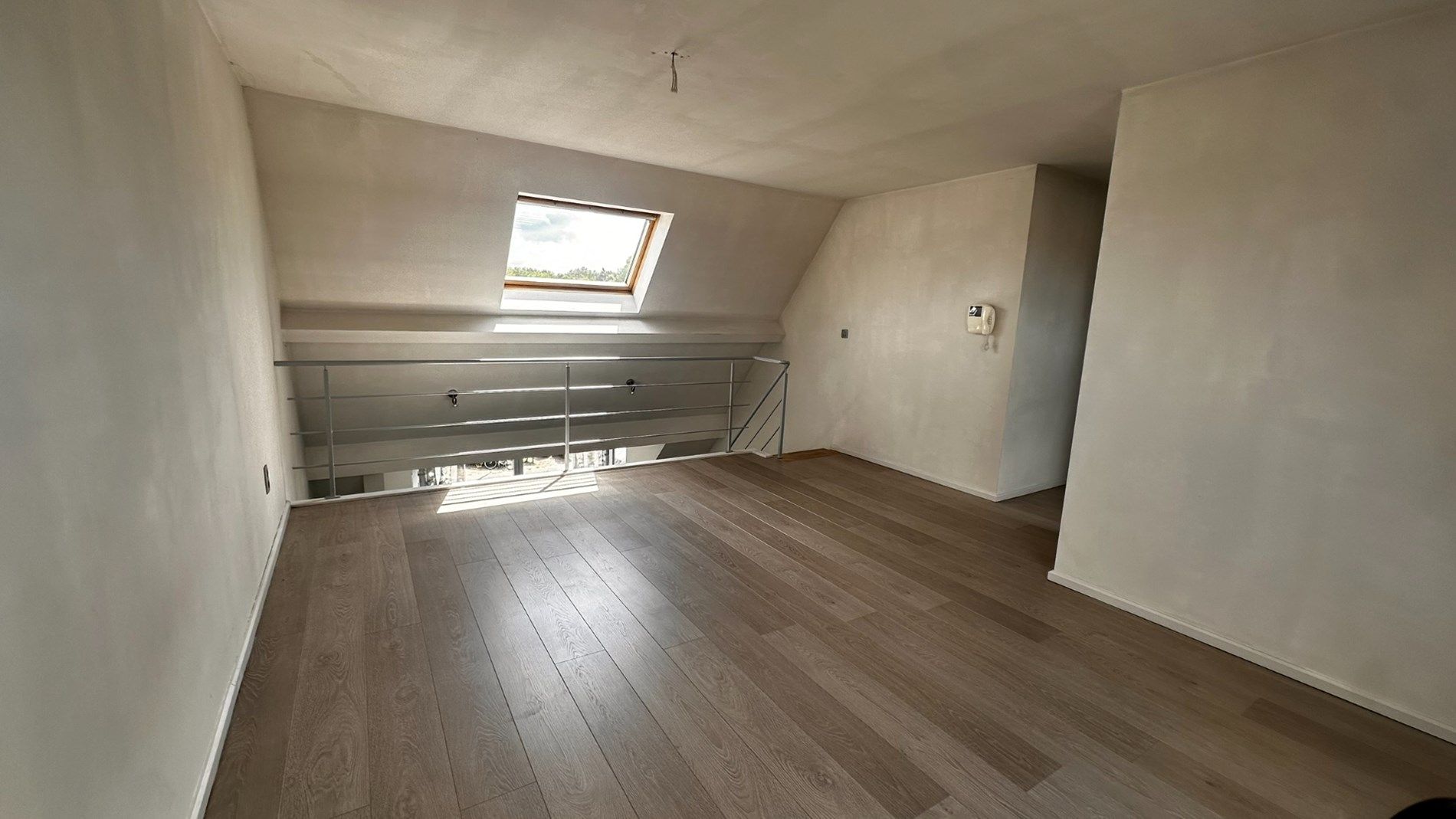 Duplex-appartement te Lokeren met garage en terras foto 4