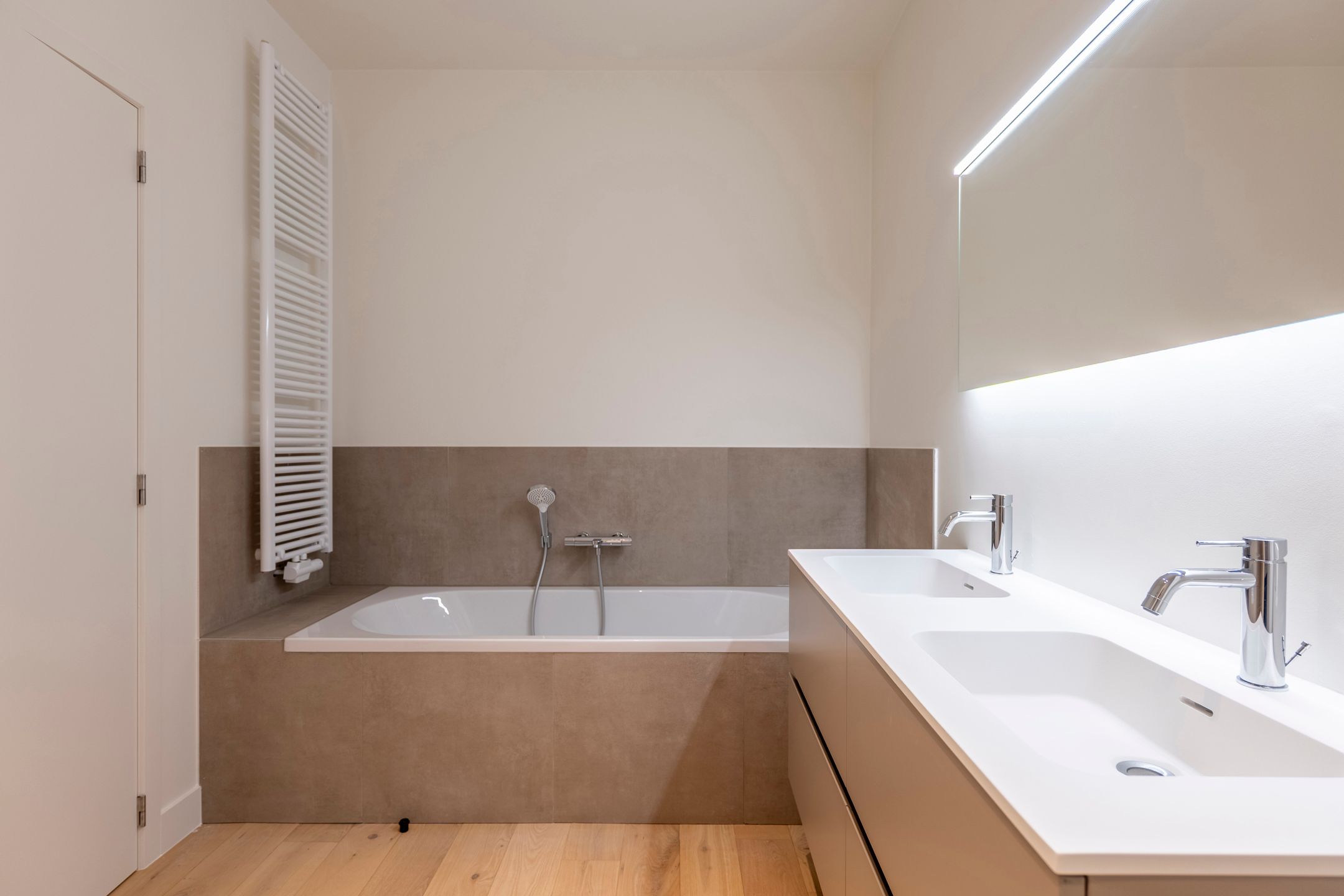 Appartement van 169m² in hart van de Turnhoutse winkelstraat foto 23