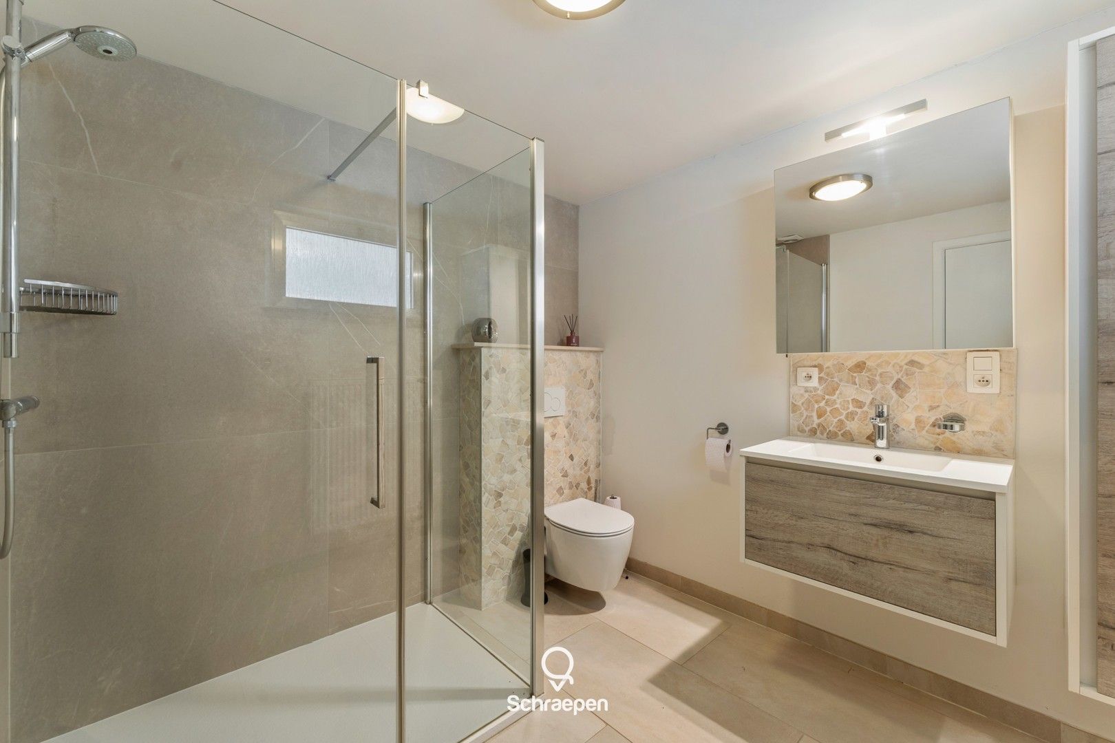 Uitstekend gelegen gezinswoning met 3 slpks en EPC-label C op een zuidoostelijk perceel te Hasselt! foto 9